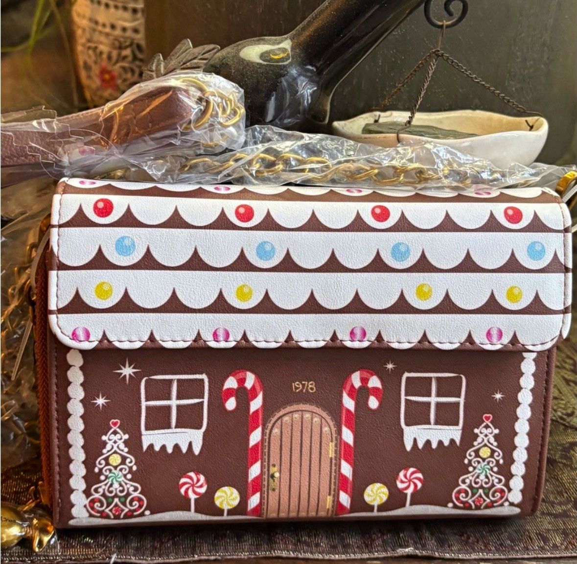 Authentic BETSEY JOHSON GINGERBREAD 2 compartments flap Crossbody Authentic BETSEY JOHSON GINGERBREAD 2 compartments flap Crossbody