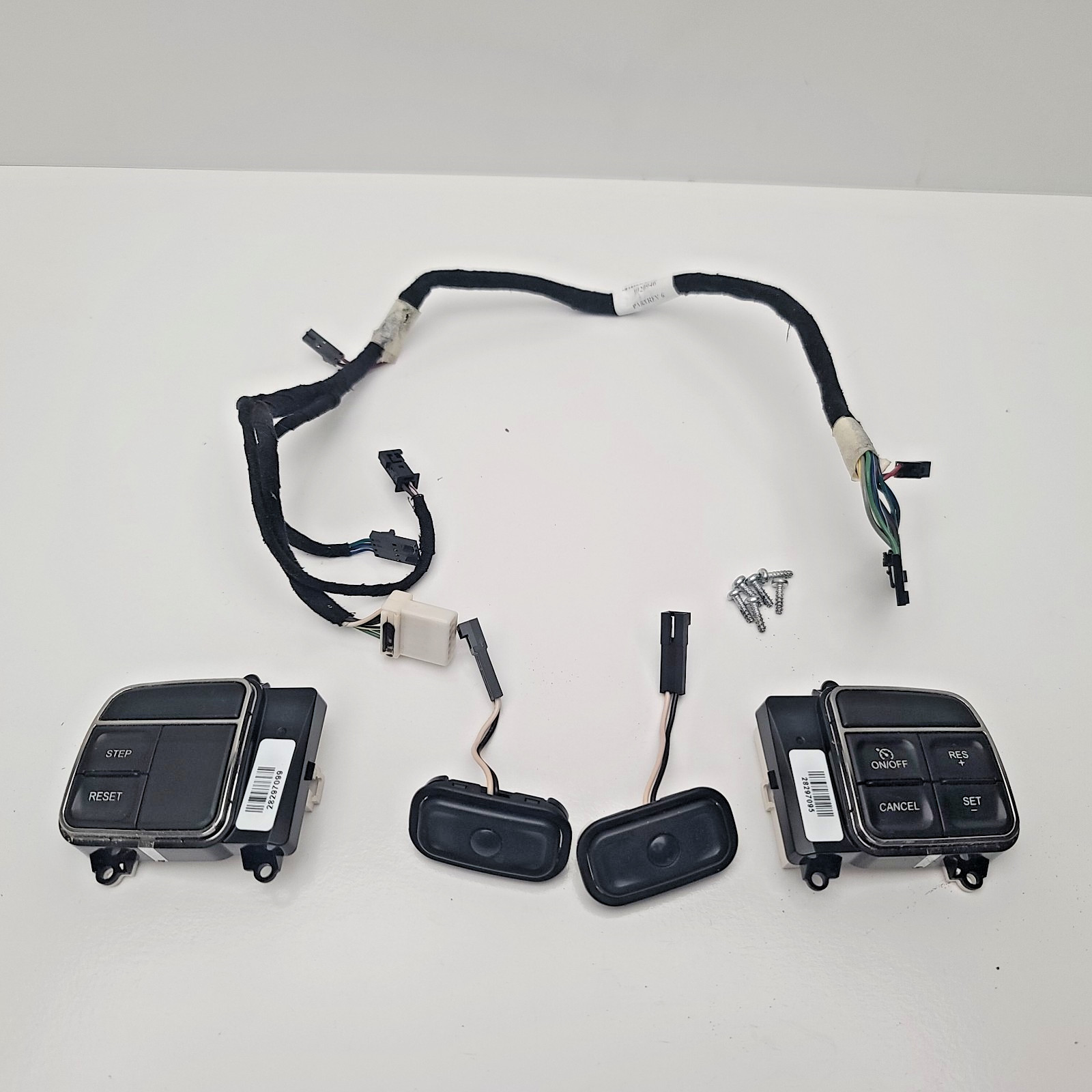 2008-2012 JEEP LIBERTY STEERING WHEEL BUTTONS CRUISE CONTROL WIRING BUTTONS 2008-2012 JEEP LIBERTY STEERING WHEEL BUTTONS CRUISE CONTROL WIRING BUTTONS