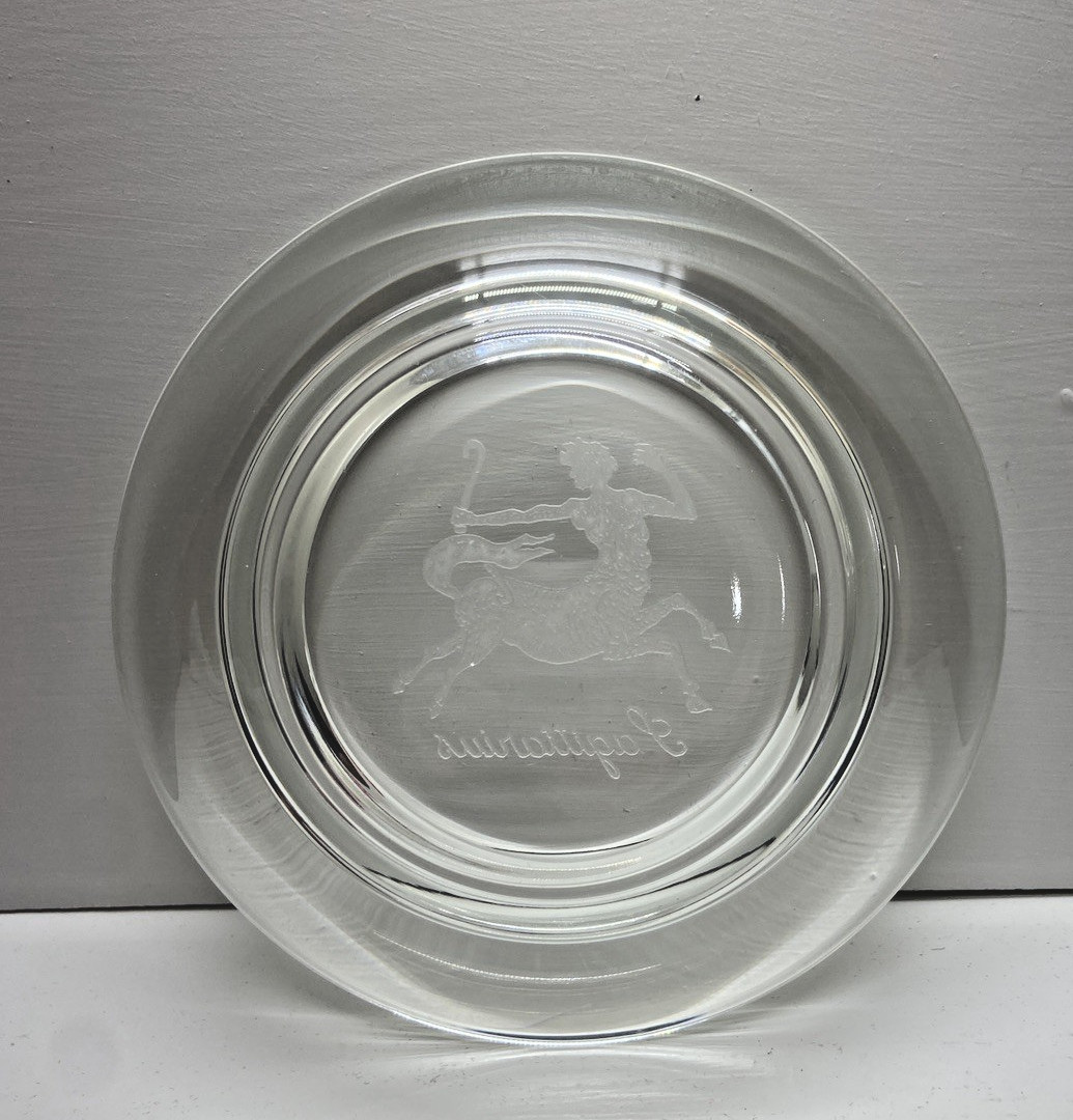 Vtg 70s MCM Viking Zodiac Sagittarius Reverse Etched Intaglio Trinket Candy Dish Vtg 70s MCM Viking Zodiac Sagittarius Reverse Etched Intaglio Trinket Candy Dish