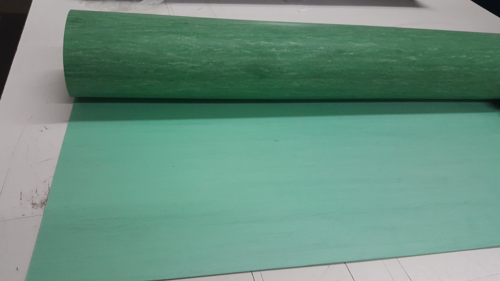 1/8 THK X 60” +/-1” X 60” +/-1” NON ASBESTOS COMPRESSED GASKET SHEET  