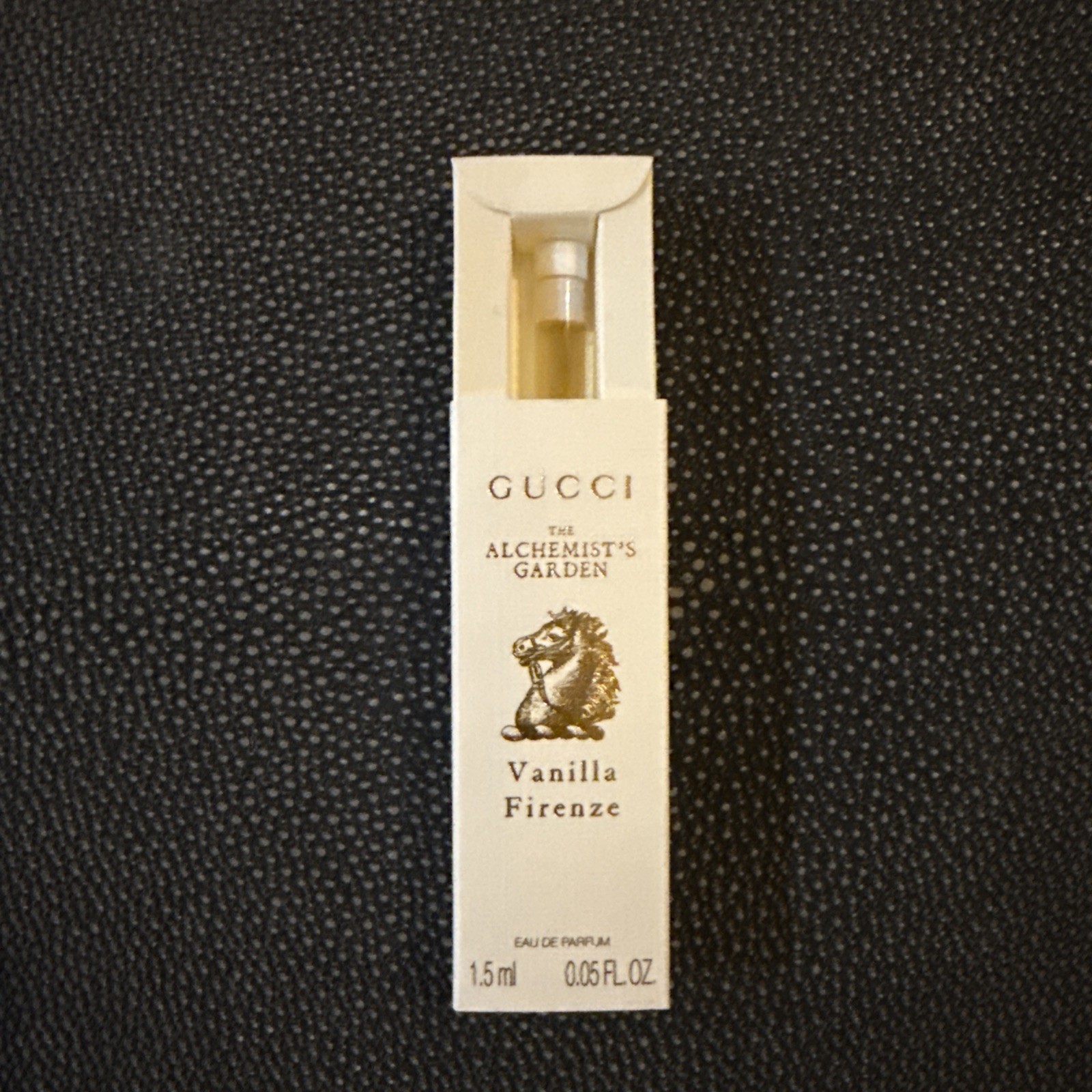 GUCCI THE ALCHEMIST’S GARDEN Vanilla Firenze EDP 1.5 ml ( 0.05 FL.OZ.) NEW GUCCI THE ALCHEMIST’S GARDEN Vanilla Firenze EDP 1.5 ml ( 0.05 FL.OZ.) NEW