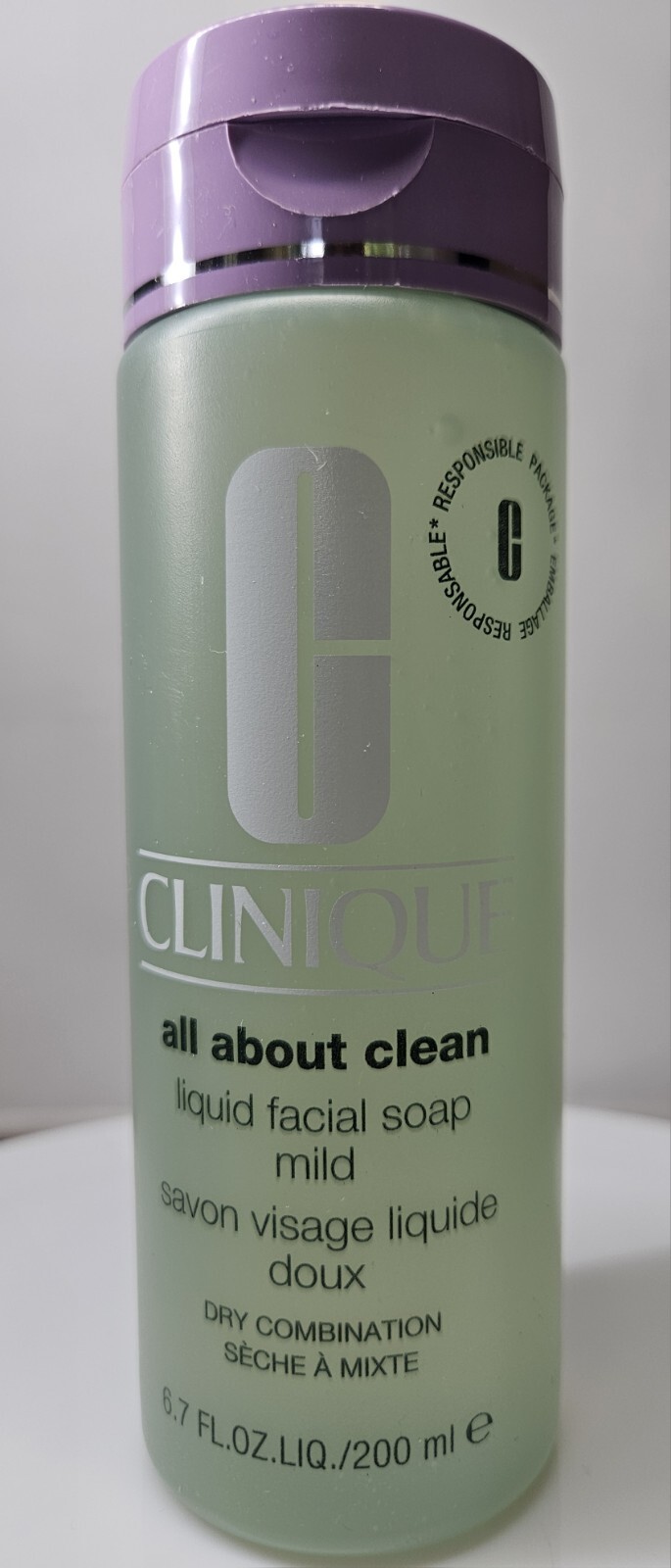 Clinique All About Clean Liquid Facial Soap Mild 6.7oz / 200ml Dry Combo Skin Clinique All About Clean Liquid Facial Soap Mild 6.7oz / 200ml Dry Combo Skin
