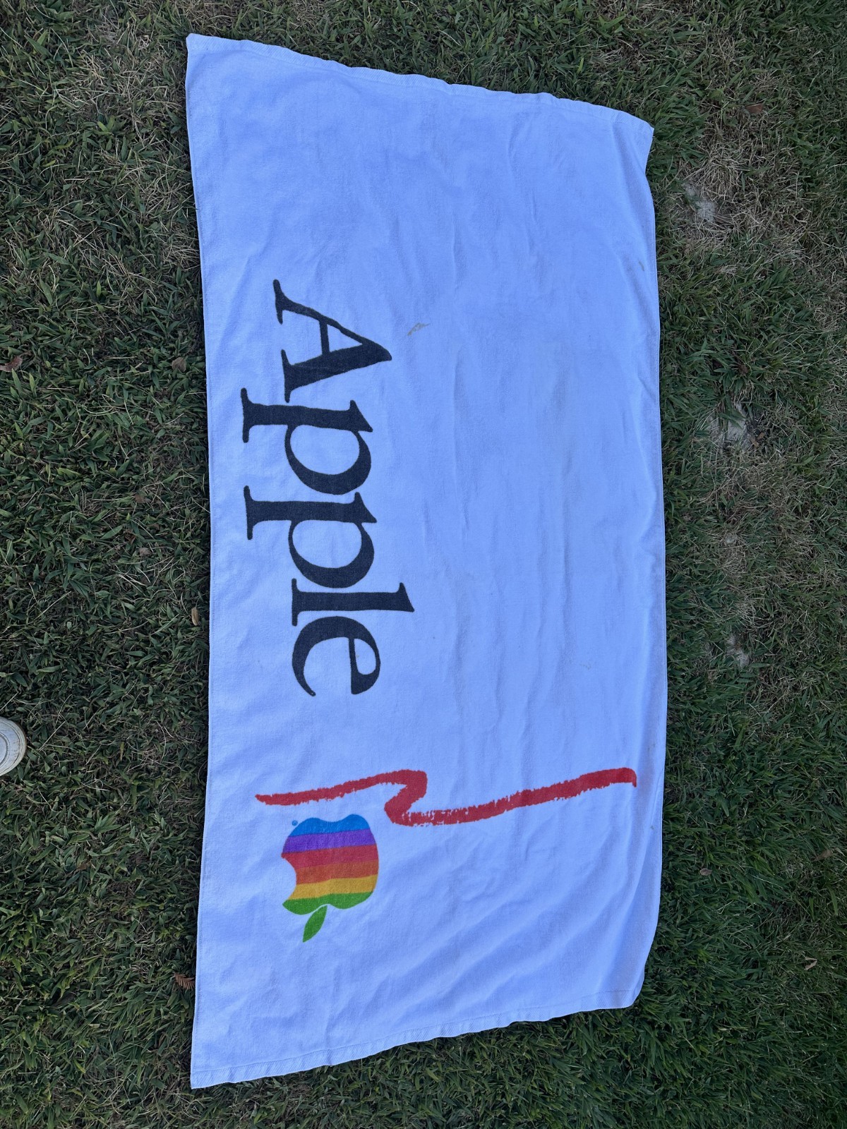 Vintage Apple Macintosh Beach Towel
