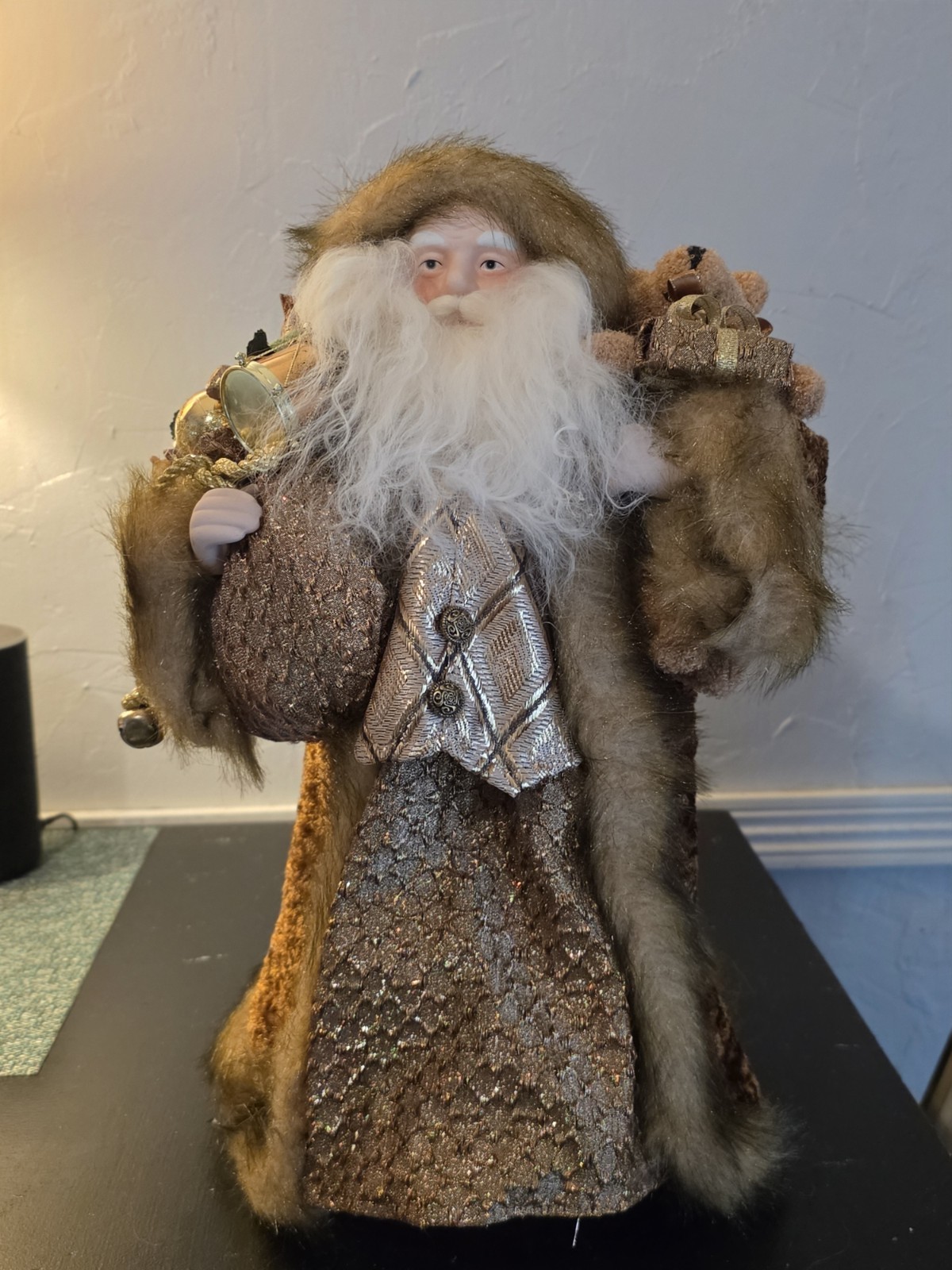 VTG 2007 Old World Santa Christmas Tree Topper Figurine Gold Brown Brocade Fur VTG 2007 Old World Santa Christmas Tree Topper Figurine Gold Brown Brocade Fur