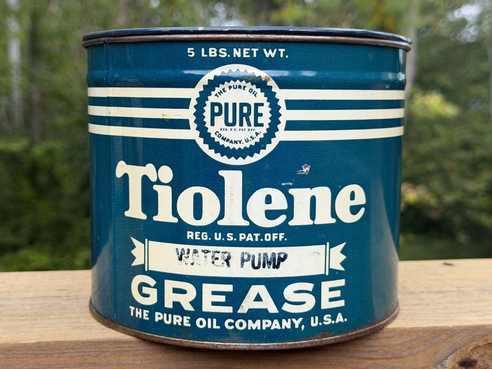 Vintage Original Pure Oil Company Tiolene 5 Pound All Metal Grease Can Vintage Original Pure Oil Company Tiolene 5 Pound All Metal Grease Can