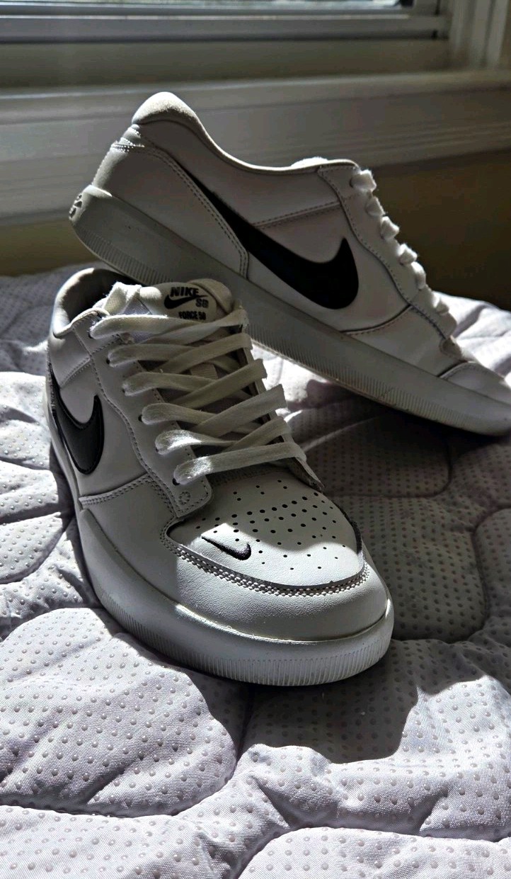 Nike SB Force 58 Men’s Low Top Lace-Up Sneakers White/Black US 8.5 Std Nike SB Force 58 Men’s Low Top Lace-Up Sneakers White/Black US 8.5 Std