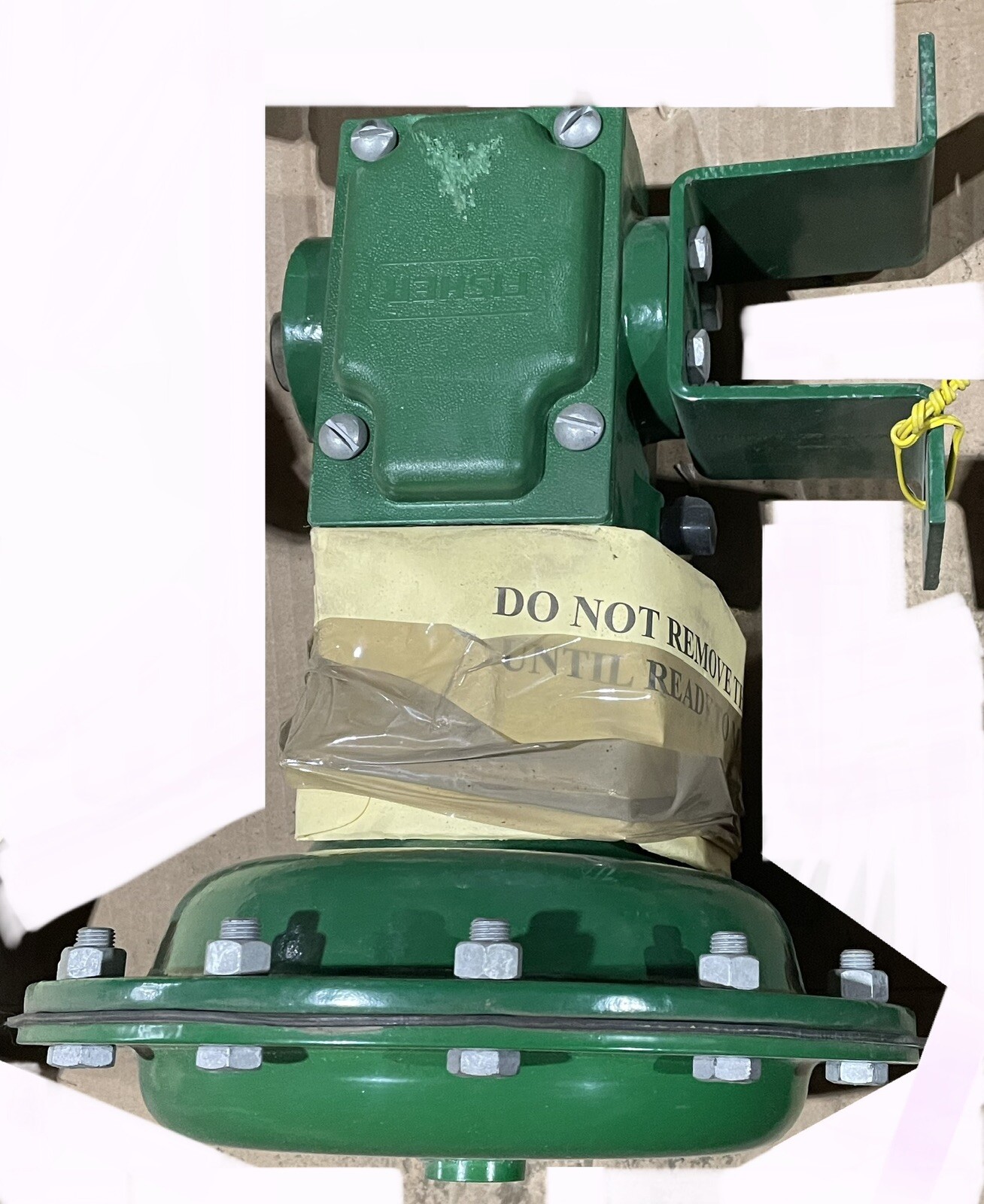 FISHER CONTROLS 1052 VALVE ACTUATOR SIZE 20 PDTO 90DEGREE FISHER CONTROLS 1052 VALVE ACTUATOR SIZE 20 PDTO 90DEGREE