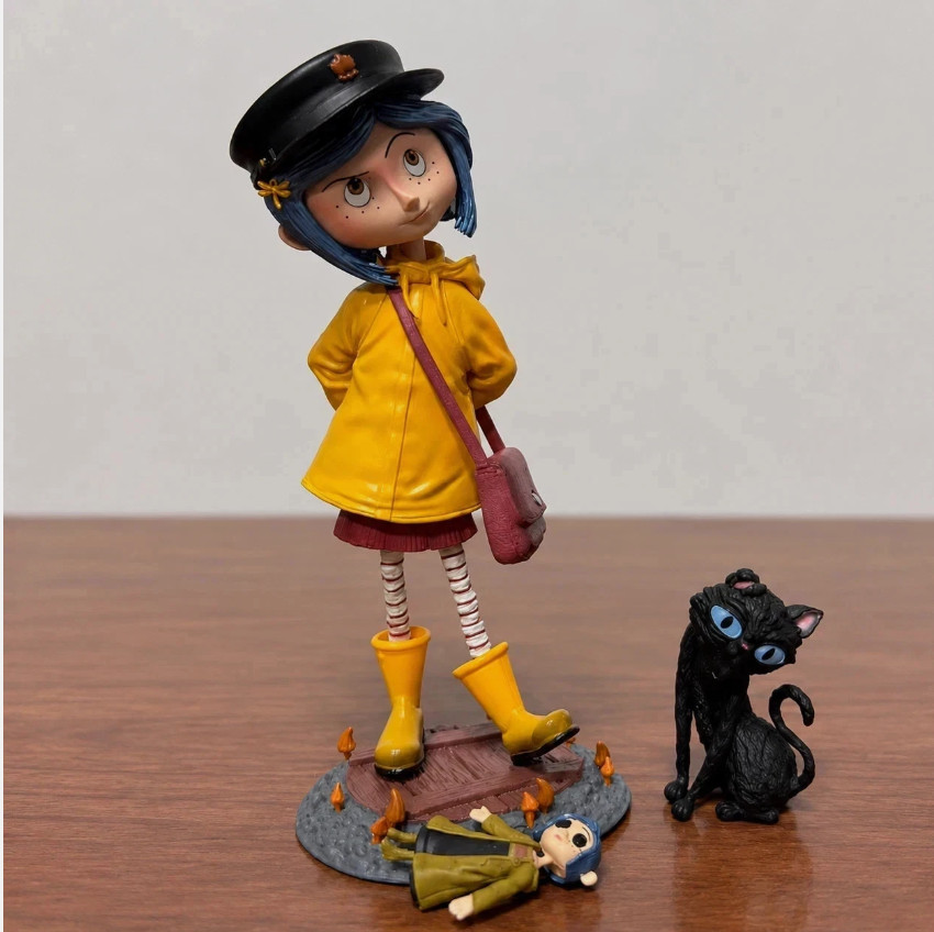 🖤 Coraline & Cat 20cm PVC Figure Set | Movie Collectible Statue 🎃 Gift