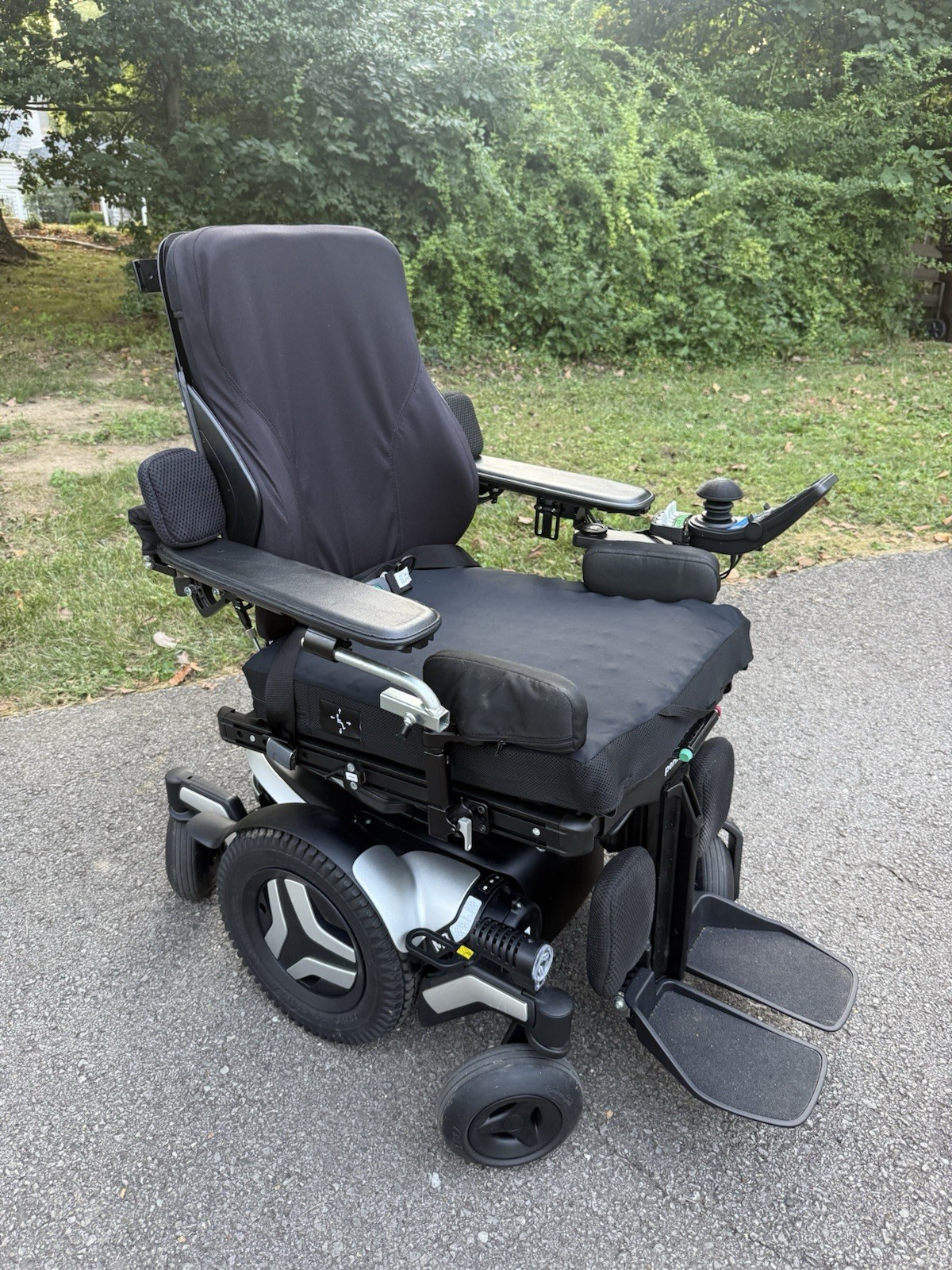 2026 Permobil M3 Corpus Wheelchair- Roho Seat. Fully Adjusts. 2026 Permobil M3 Corpus Wheelchair- Roho Seat. Fully Adjusts.