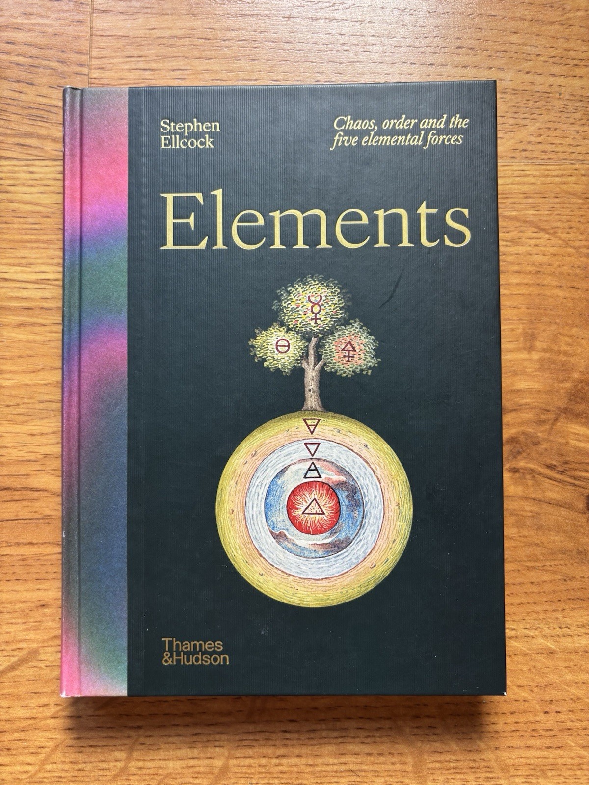 Elements : Chaos, Order and the Five Elemental Forces, HC, Stephen Ellcock VG Elements : Chaos, Order and the Five Elemental Forces, HC, Stephen Ellcock VG