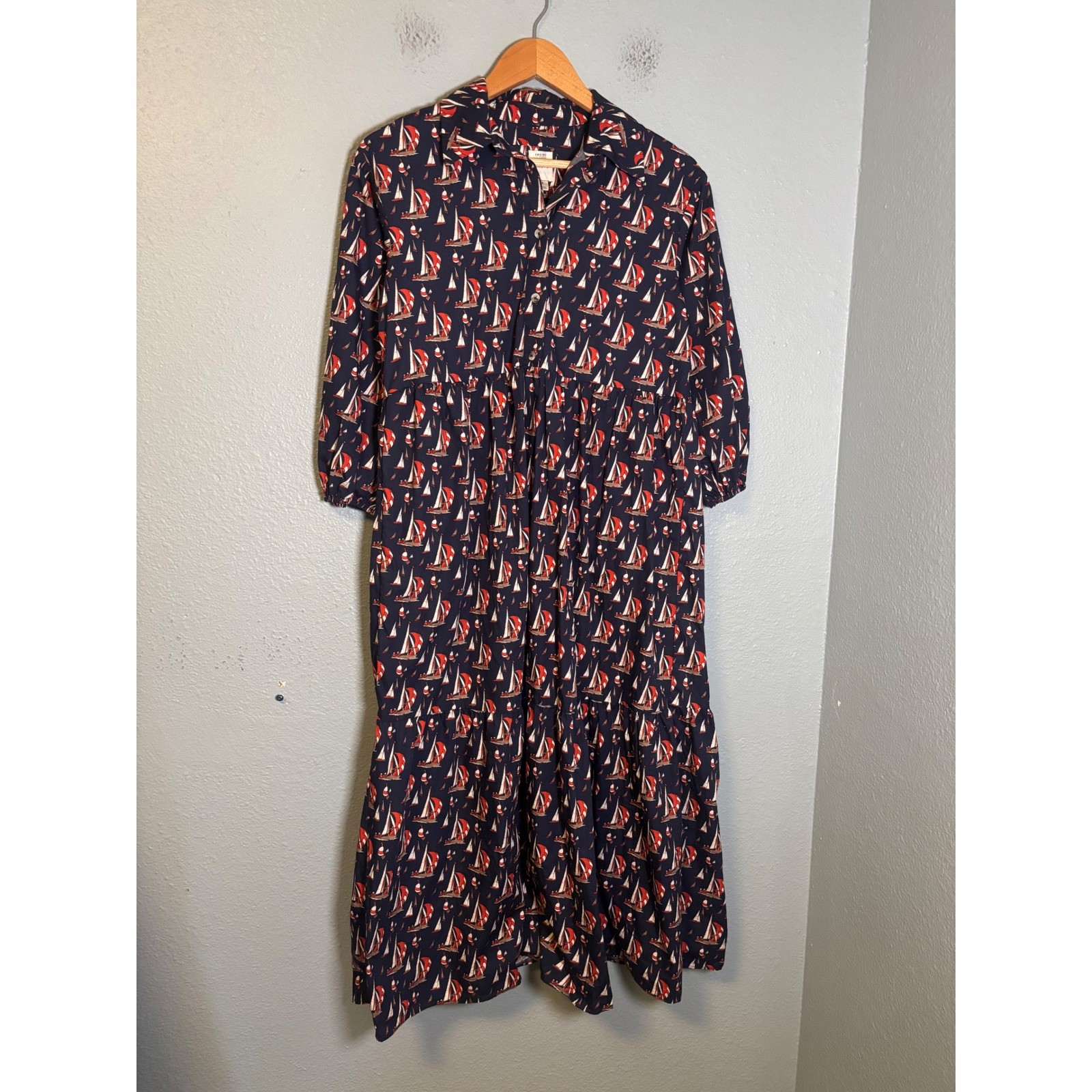 Anthropologie Maeve The Bettina Tiered Midi Dress Navy Sailboat Print Size XS Anthropologie Maeve The Bettina Tiered Midi Dress Navy Sailboat Print Size XS