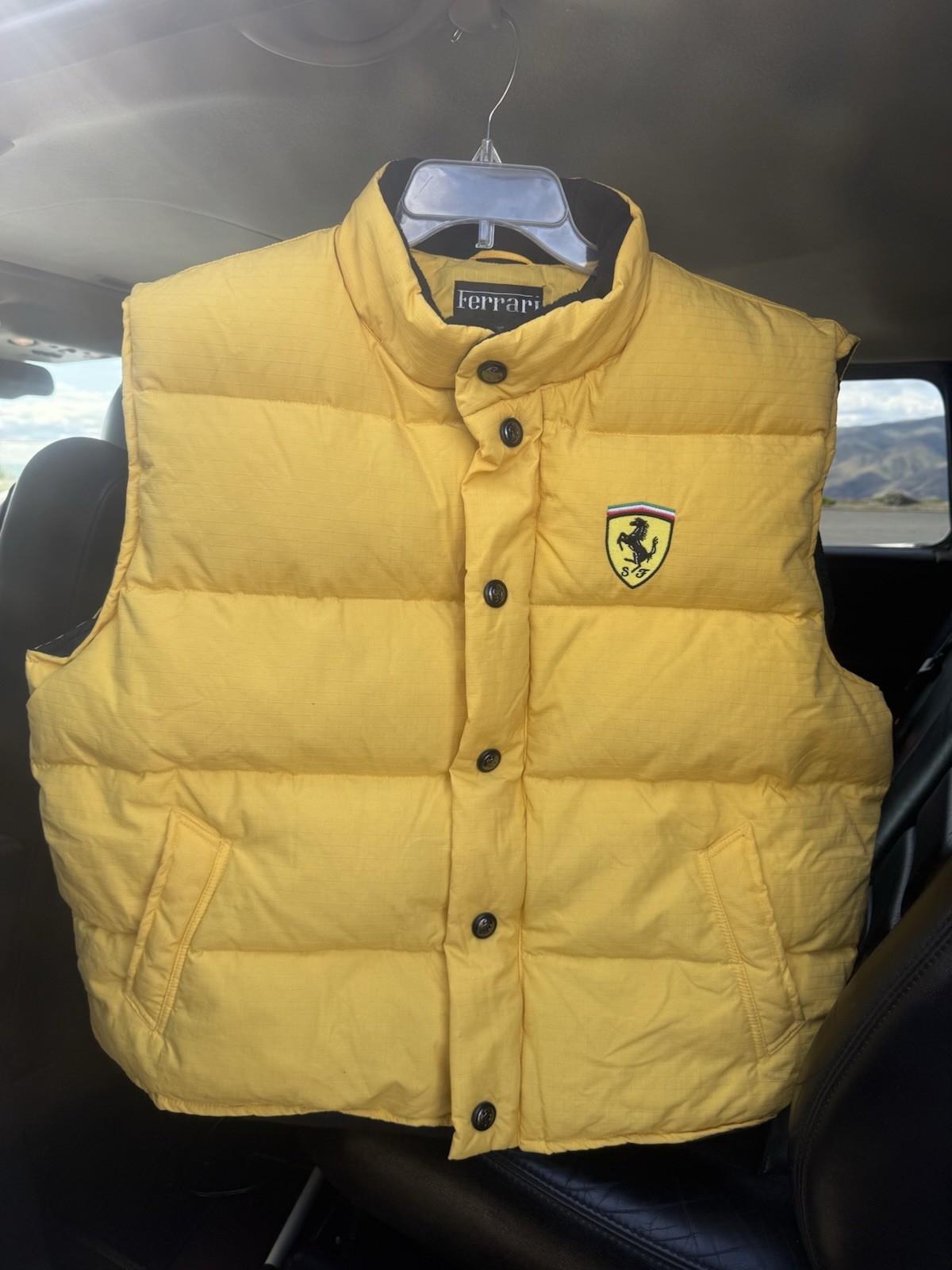 Vintage Ferrari Vest Mens XL Yellow Full Zip Snap Puffer Down Feather Quilted