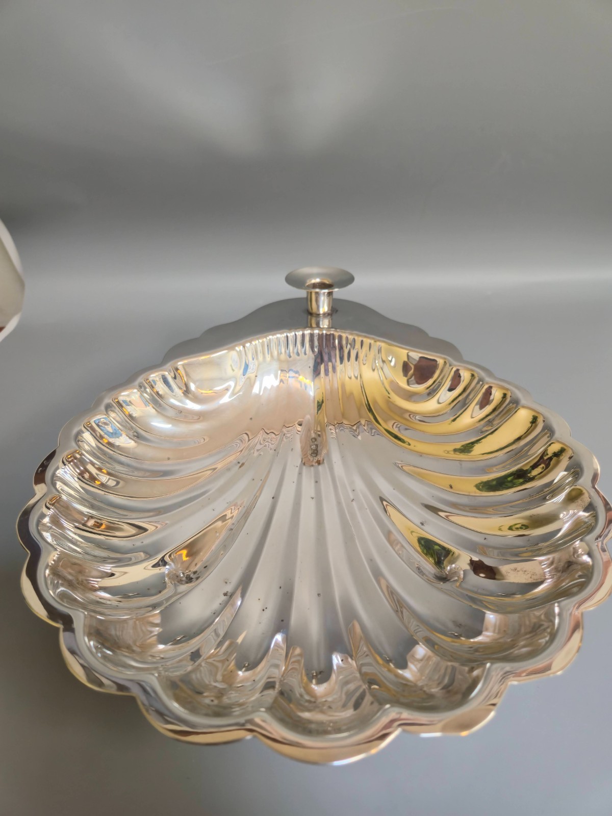 Heirloom Sheridan Silver-Plated Shell Serving Dish with Candlestick Holder