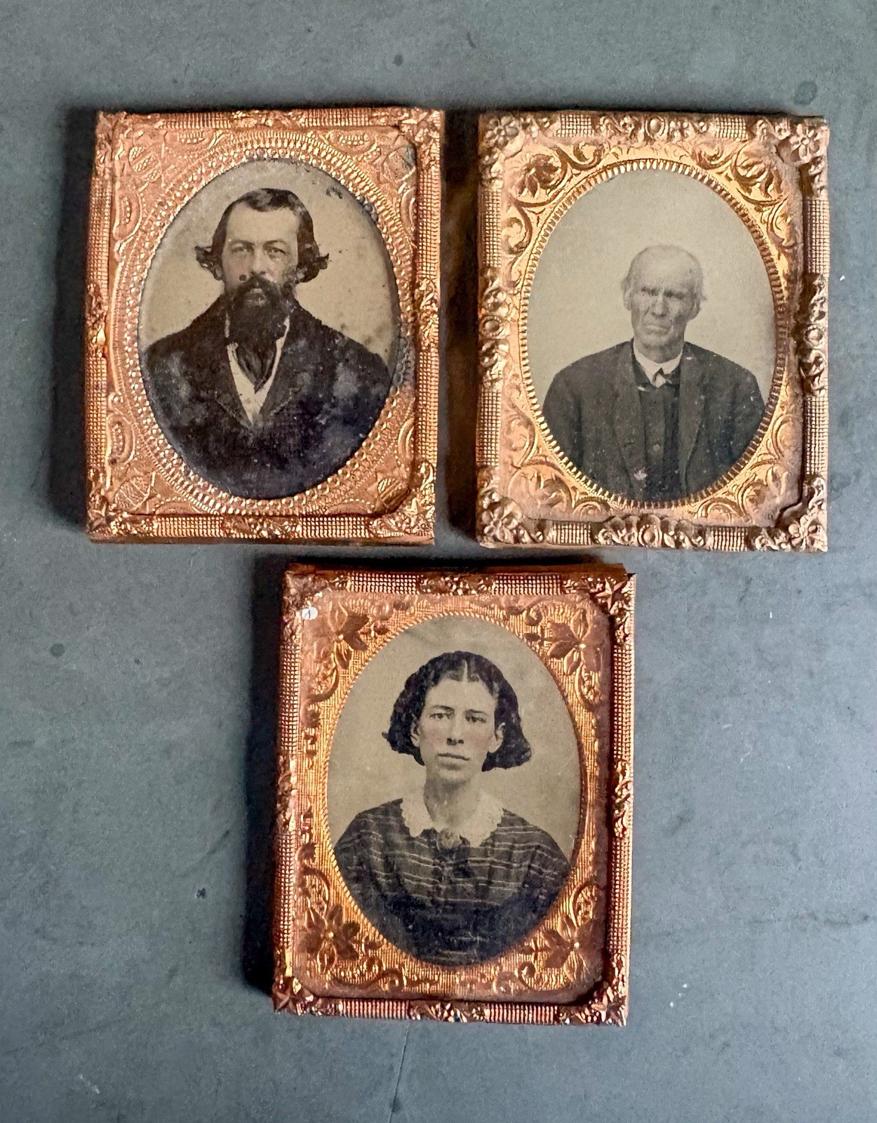 1/9 Plate Ambrotype Photo Lot In Metal Frames. 19th Century 1/9 Plate Ambrotype Photo Lot In Metal Frames. 19th Century