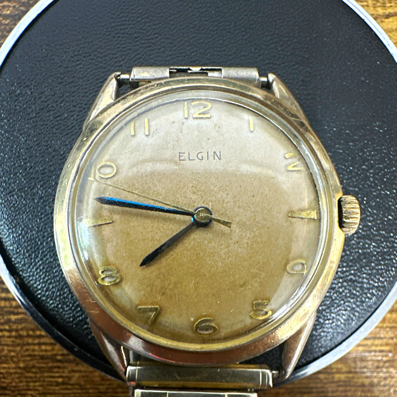 Elgin Durapower Vintage Manual Wind Analog Watch 33mm running #40 Elgin Durapower Vintage Manual Wind Analog Watch 33mm running #40