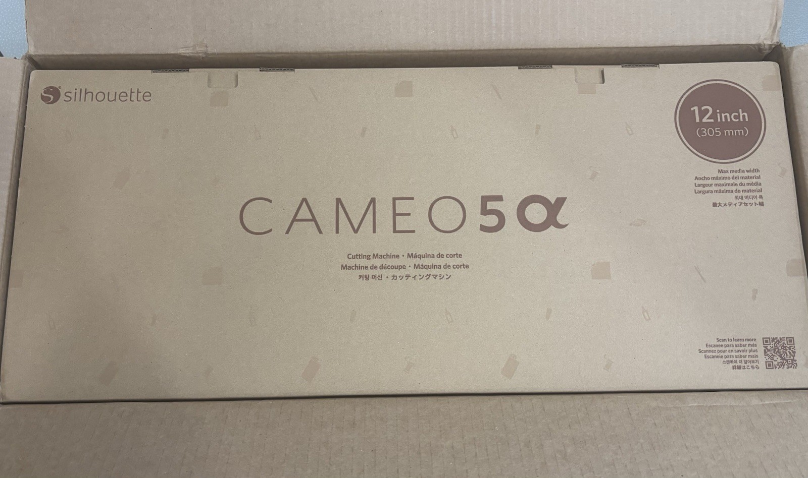 New - Silhouette Cameo 5 Alpha Cutting Machine with Premium Precision (Black) New - Silhouette Cameo 5 Alpha Cutting Machine with Premium Precision (Black)