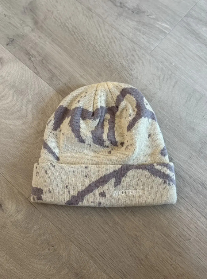 Arc\'teryx Grotto Toque Beige Merino Wool Beanie Luxury Winter Hat Unisex NWT