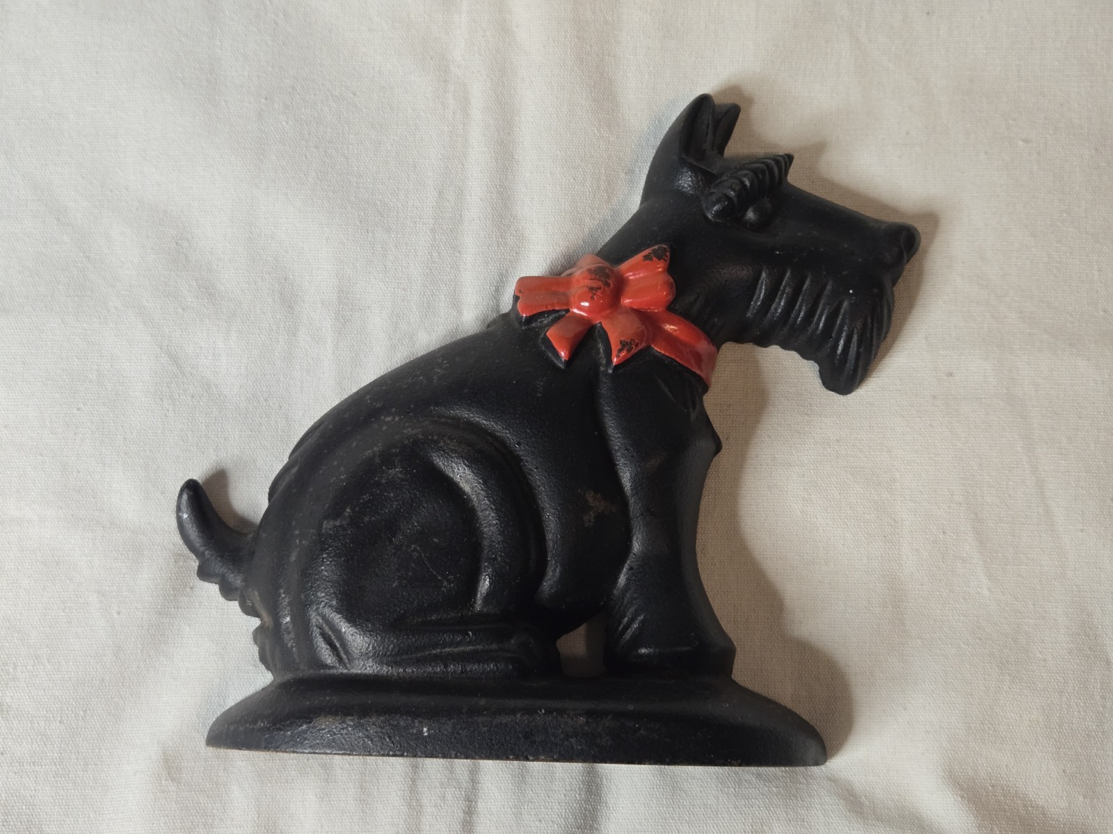 Vintage Cast Iron Black Scottie Dog Door Stop w/ Red Bow, 7 Vintage Cast Iron Black Scottie Dog Door Stop w/ Red Bow, 7