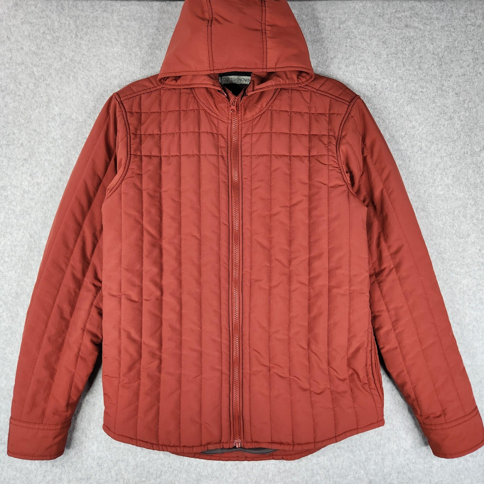 Outerknown Evolution Hooded Jacket Mens Small Orange Quilted Econyl Autumn