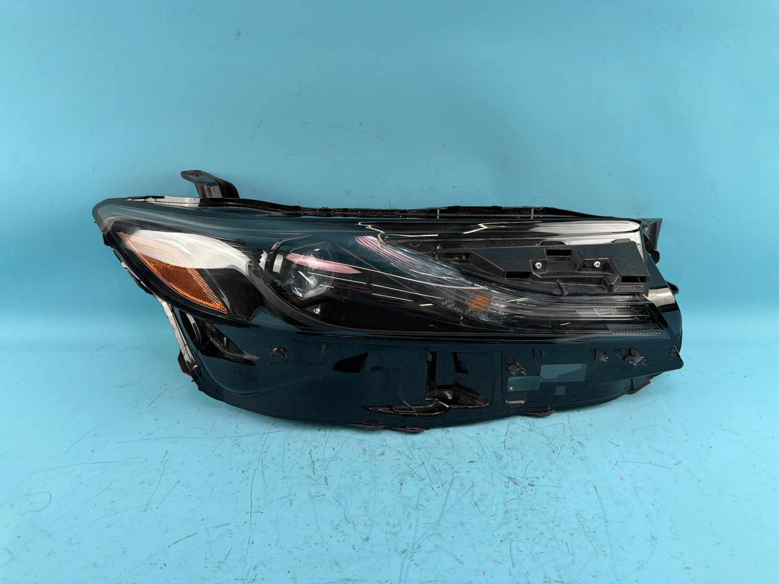 OEM 2025 2026 Toyota Camry LED Single Beam Right Passenger Headlight 81110-AQ010