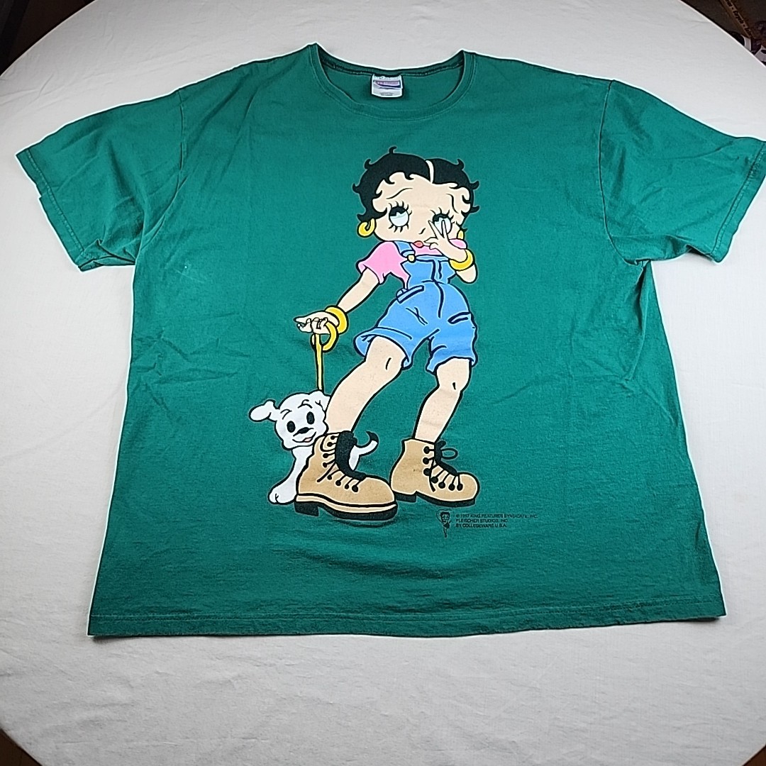 VTG Betty Boop Green Short Sleeve Graphic Shirt Size 2XL 1997 Dog Walking VTG Betty Boop Green Short Sleeve Graphic Shirt Size 2XL 1997 Dog Walking