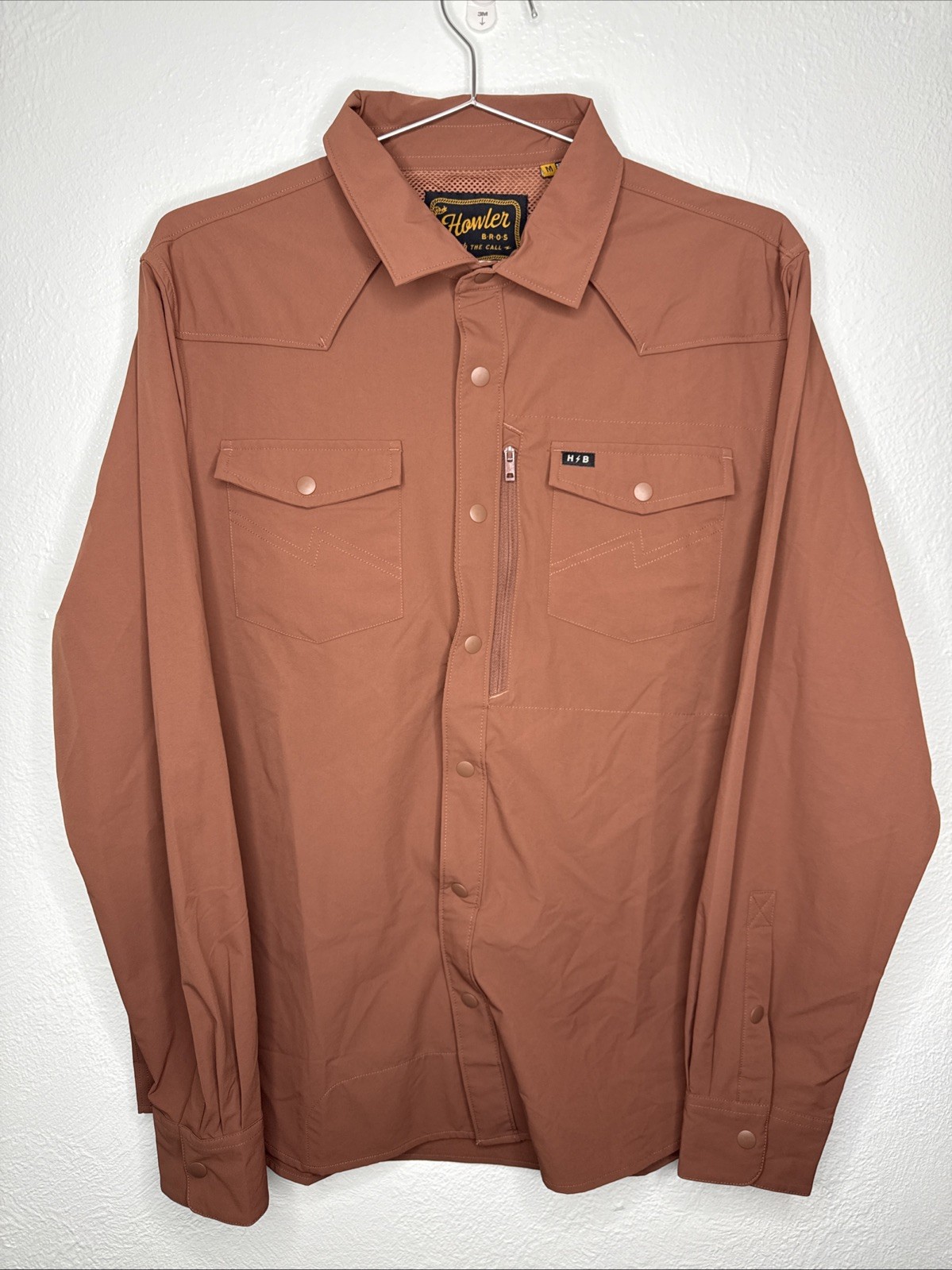 NWT Howler Bros Emerger Tech Long Sleeve Size Medium Mink Brown Western Snap NWT Howler Bros Emerger Tech Long Sleeve Size Medium Mink Brown Western Snap