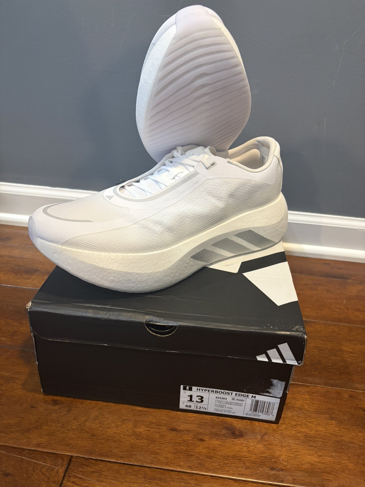 adidas Hyperboost Edge / Men’s Size 13 / KI4393 adidas Hyperboost Edge / Men’s Size 13 / KI4393
