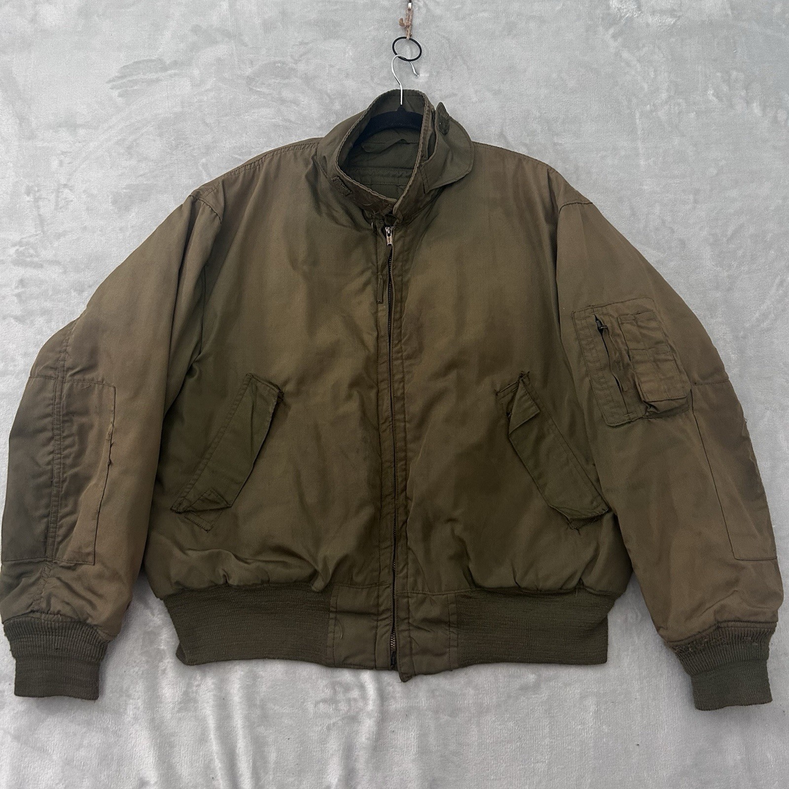 VTG 80\'s US Military Tanker Jacket Cold Weather Army CVC Men XL Bomber USGI Fade VTG 80\'s US Military Tanker Jacket Cold Weather Army CVC Men XL Bomber USGI Fade