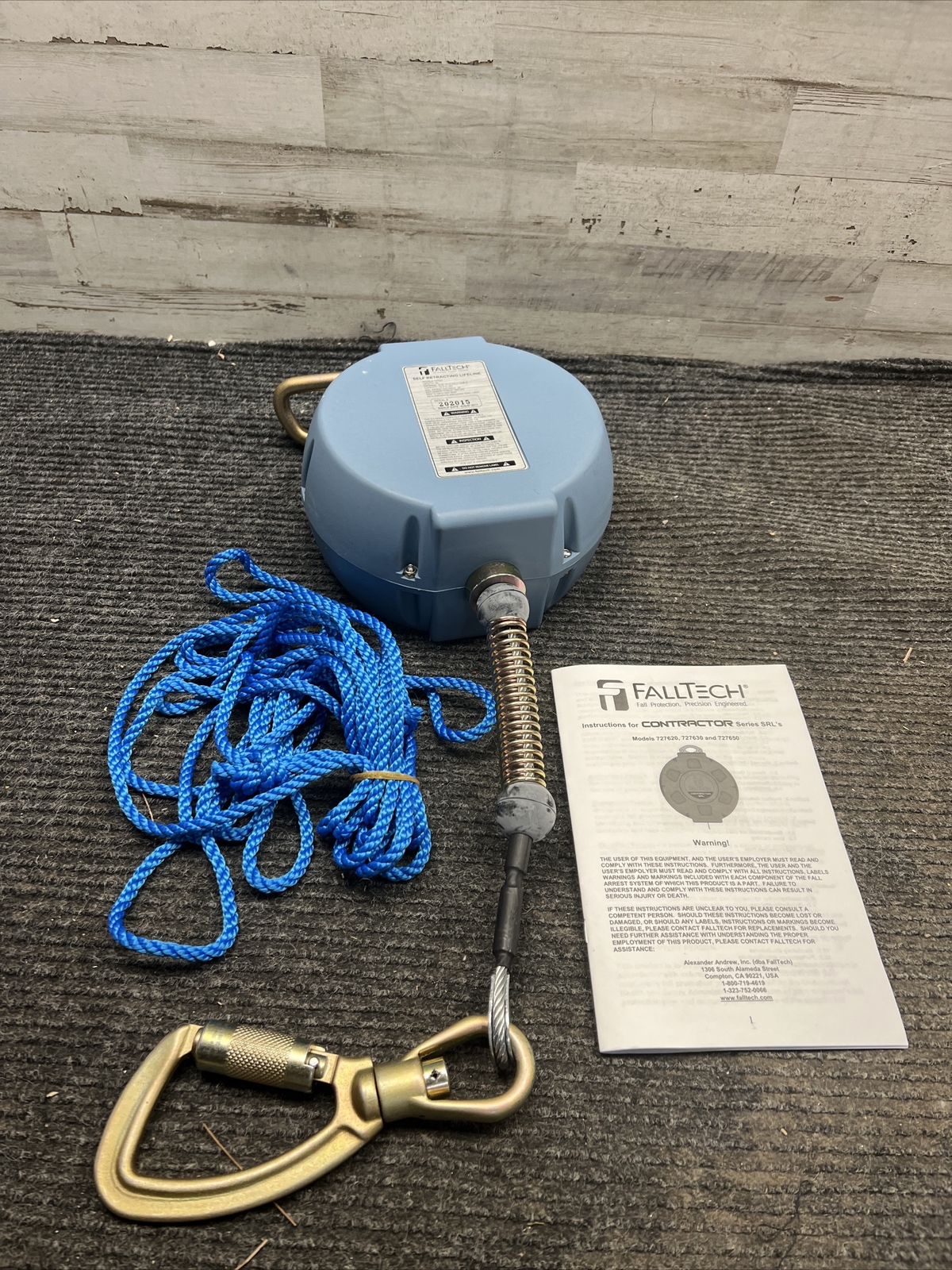 New FallTech Contractor 727620 20ft Galvanized Cable Self Retracting Lifeline