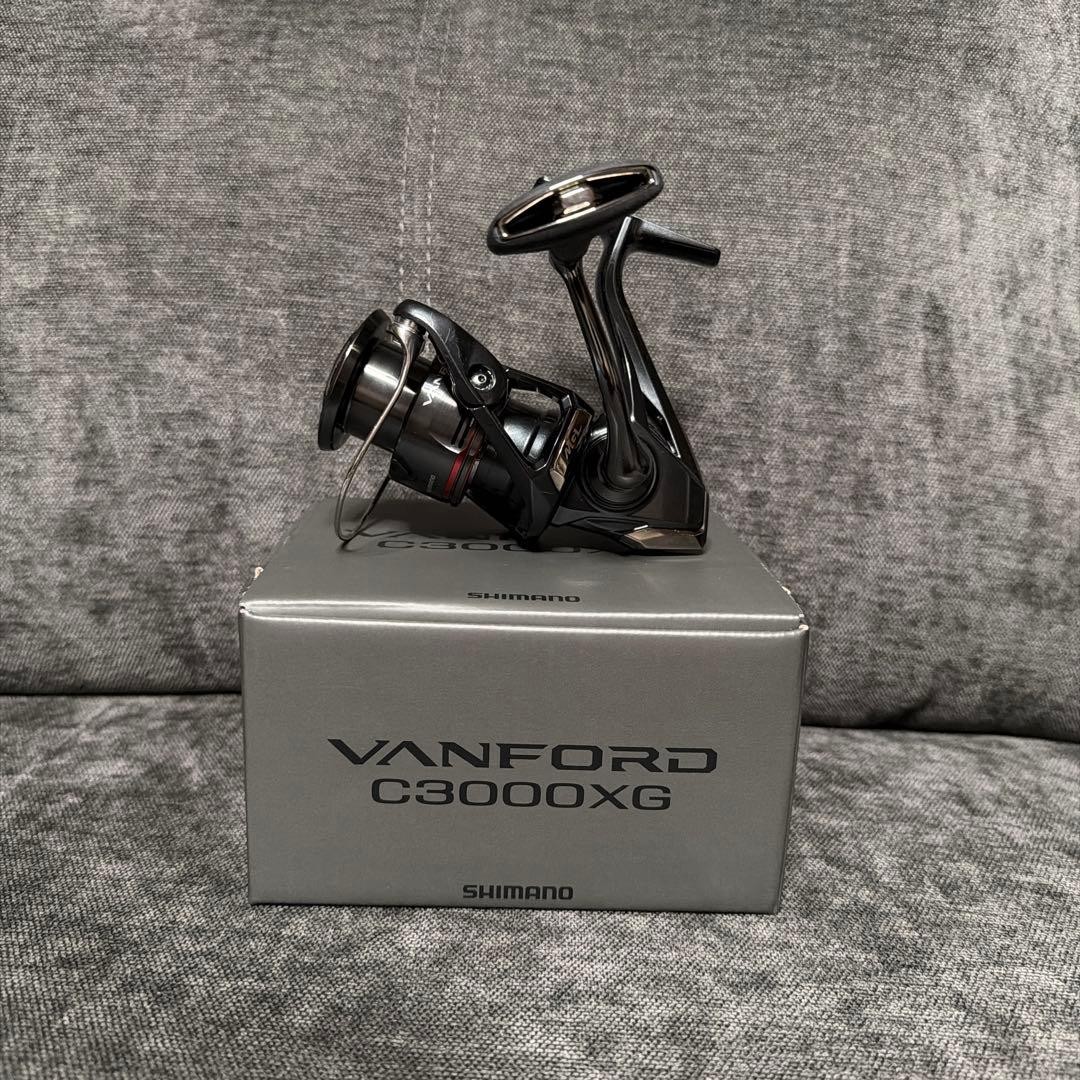 Shimano 24 VANFORD C3000XG Spinning Reel