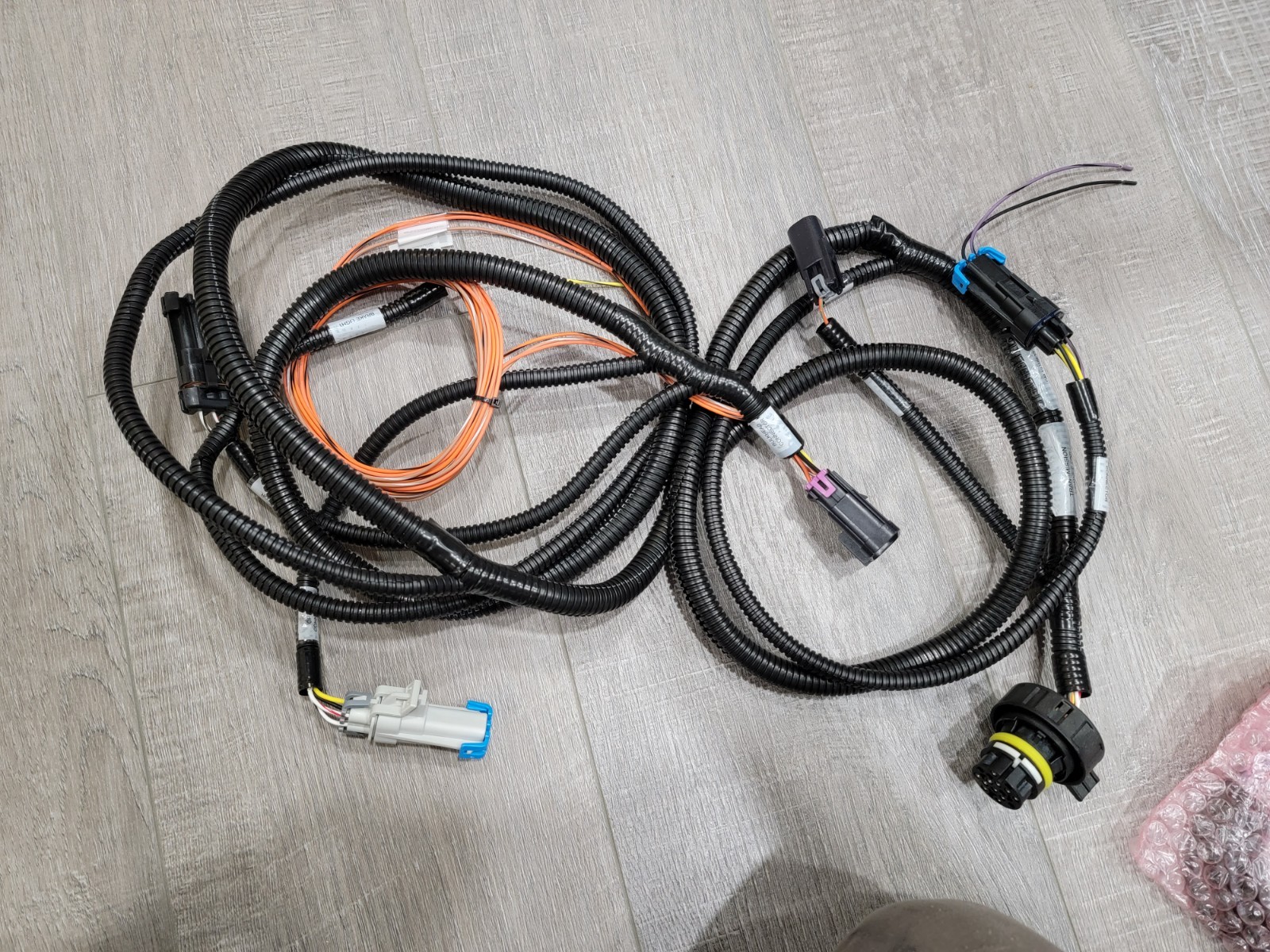 Supermatic 6l80 Transmission Harness kit 19366633
