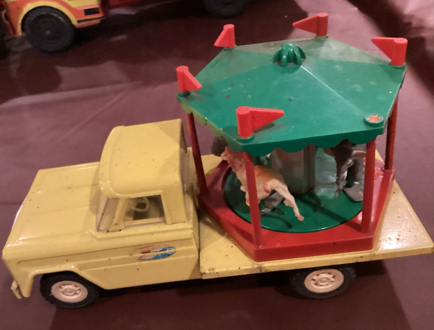 STRUCTO CAROUSAL TRUCK STRUCTO CAROUSAL TRUCK