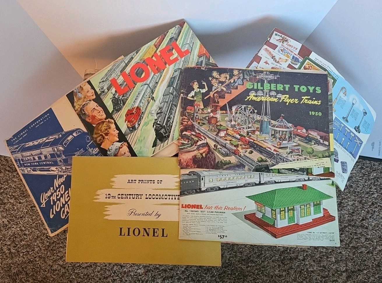 VINTAGE ORIGINAL 1951 POSTWAR LIONEL ELECTRIC MODEL TRAINS CATALOG+ART PRINTS VINTAGE ORIGINAL 1951 POSTWAR LIONEL ELECTRIC MODEL TRAINS CATALOG+ART PRINTS
