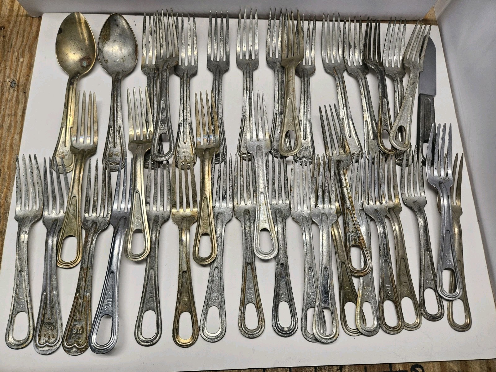 Vtg WWII Era US Military Silverware/Flatware Mess Kit Lot Of 39 Vtg WWII Era US Military Silverware/Flatware Mess Kit Lot Of 39