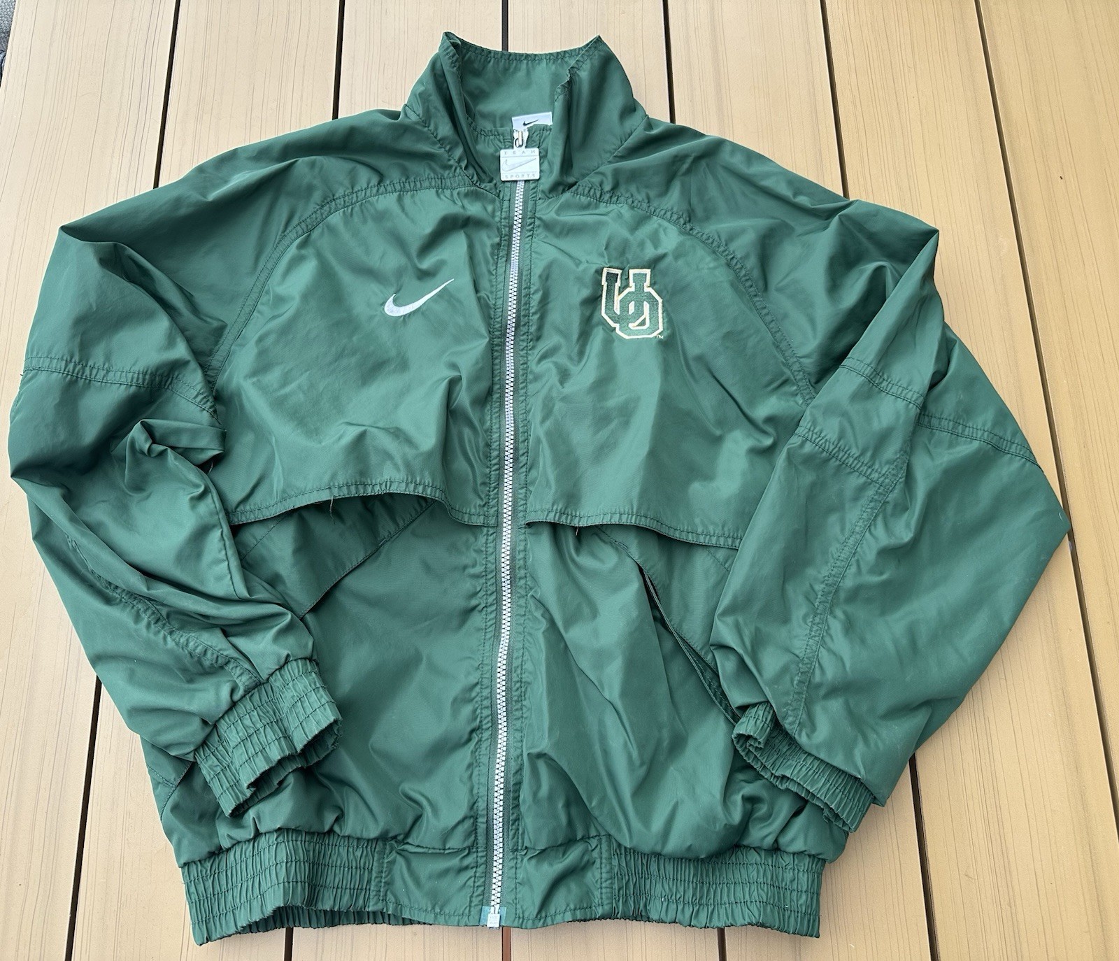 University Of Oregon Ducks Nike Team Sports Wind Breaker Size Small Jacket University Of Oregon Ducks Nike Team Sports Wind Breaker Size Small Jacket