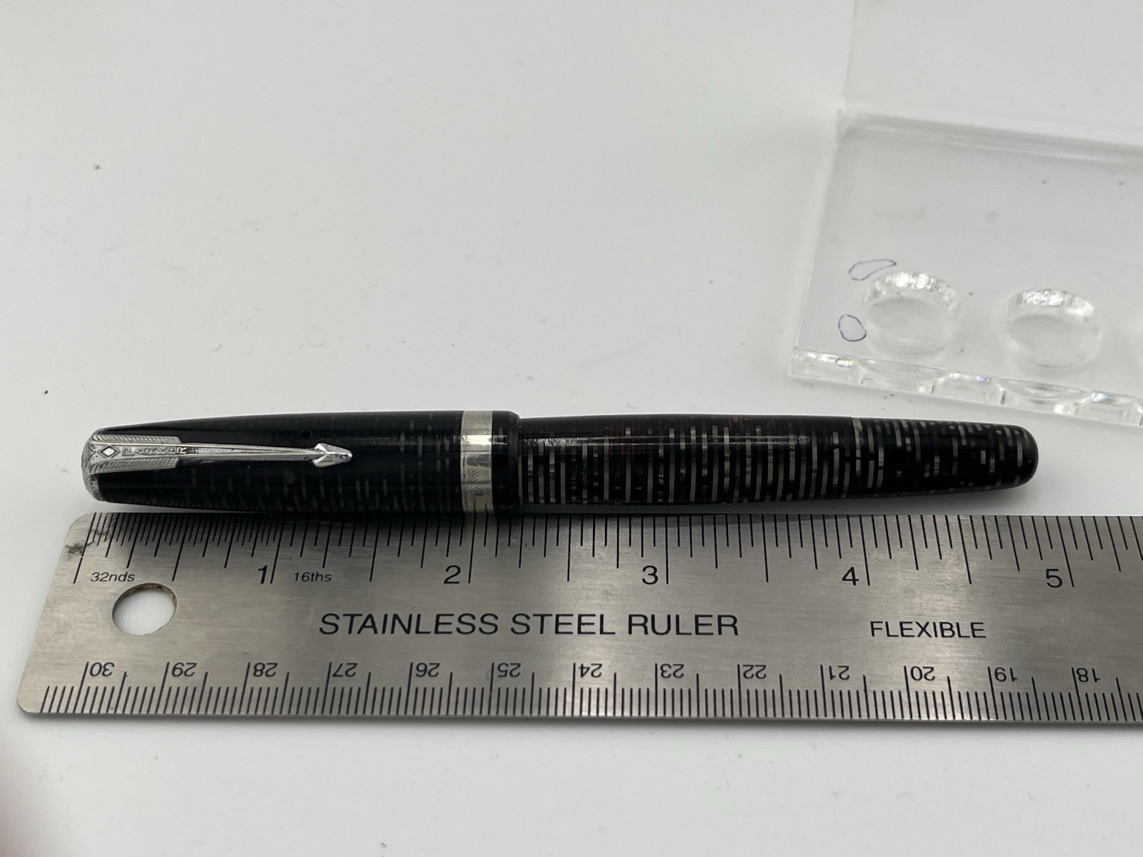 Parker Vacumatic Grey pearl 3rd gen Fountain Pen Clean Fine Nib Fully serviced Parker Vacumatic Grey pearl 3rd gen Fountain Pen Clean Fine Nib Fully serviced