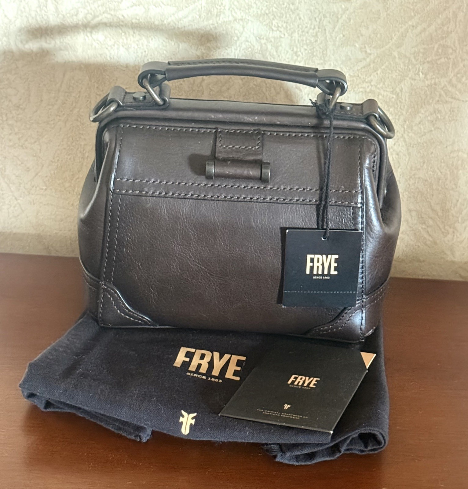NWT Frye Charlie Frame Satchel (Imperfections)SEE PHOTOS** NWT Frye Charlie Frame Satchel (Imperfections)SEE PHOTOS**