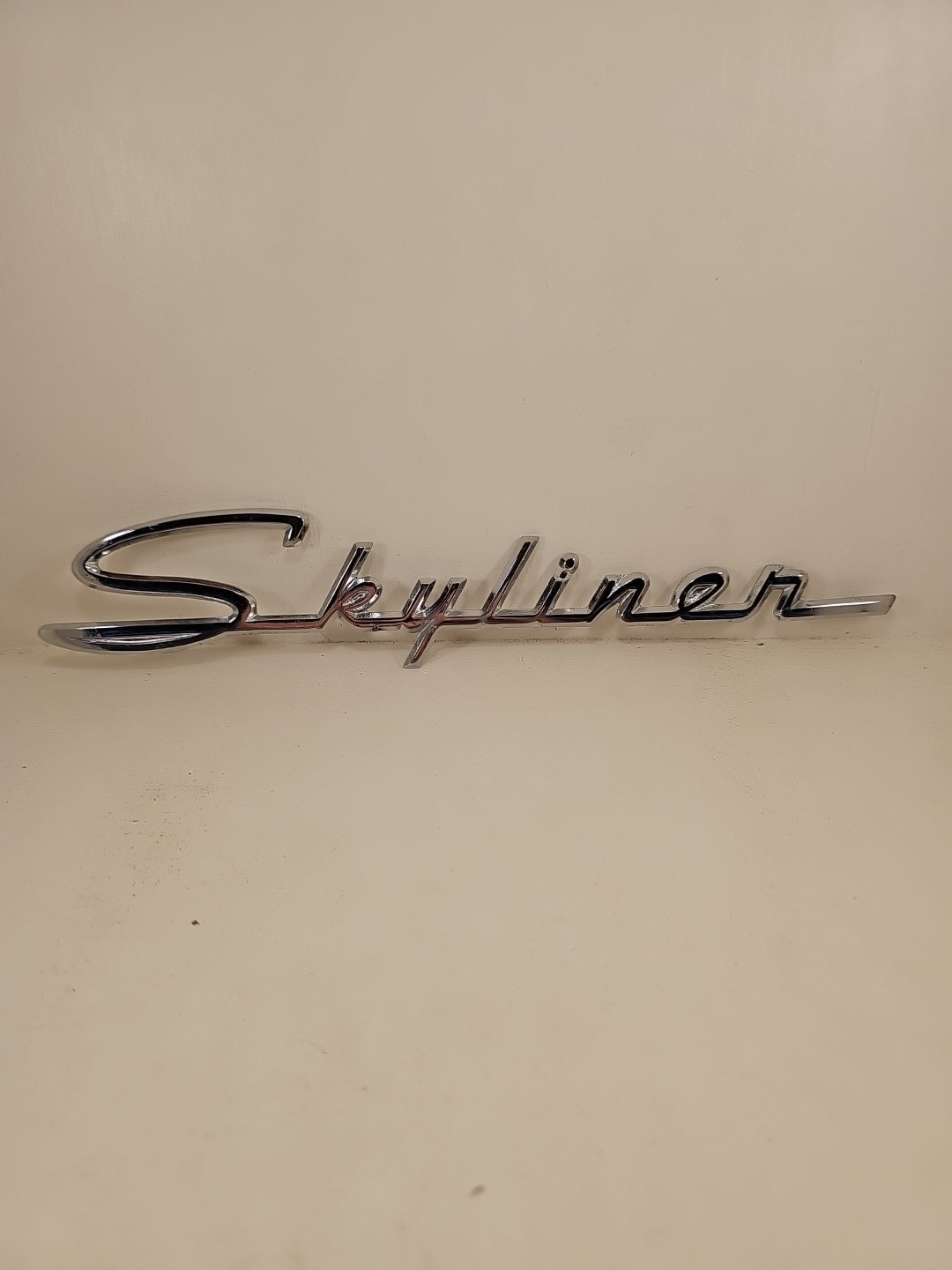 New 1959 FORD SKYLINER EXTERIOR EMBLEM SCRIPT 