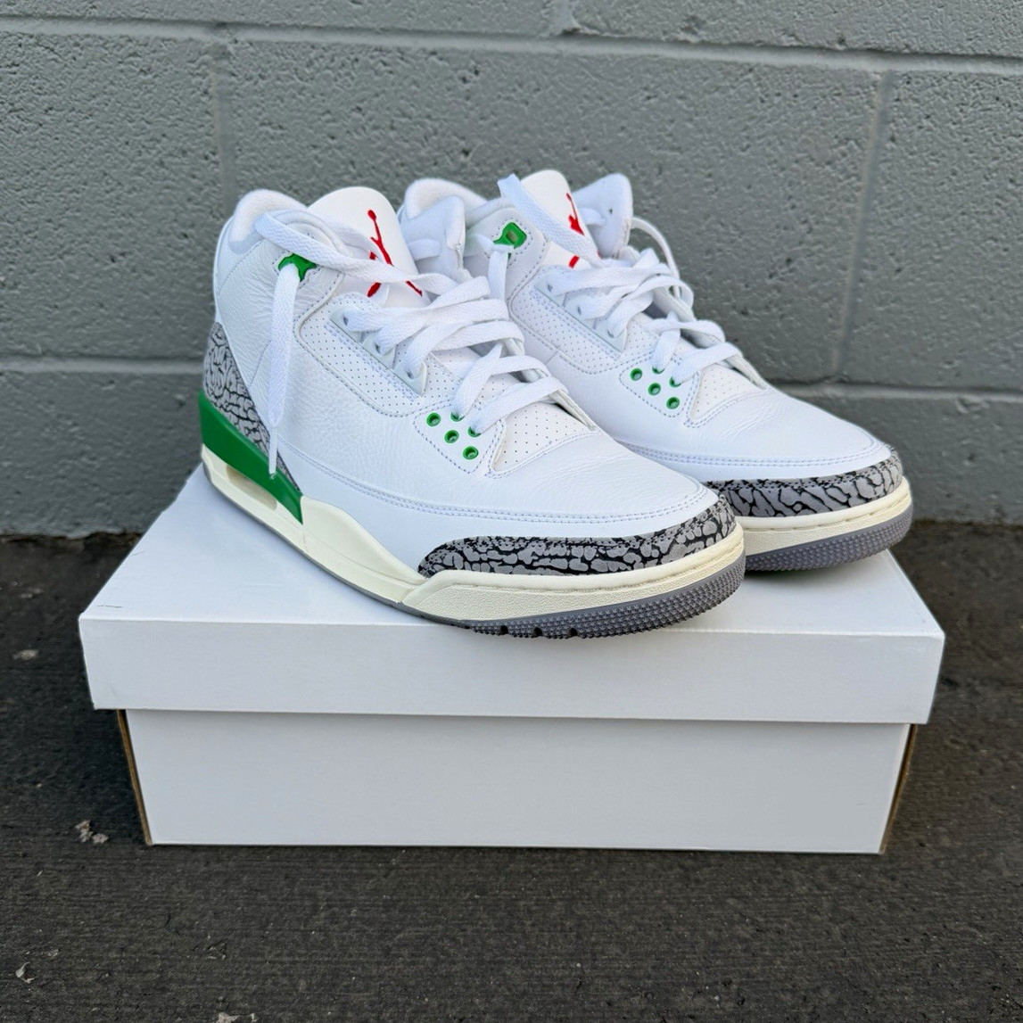 Jordan Air Jordan 3 Retro Lucky Green CK9246-136 Jordan Air Jordan 3 Retro Lucky Green CK9246-136