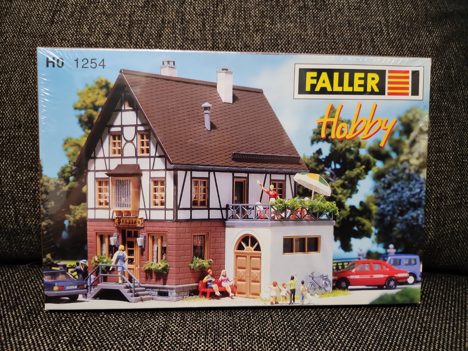 Faller HO 1254 Boarding HOUSE Faller HO 1254 Boarding HOUSE