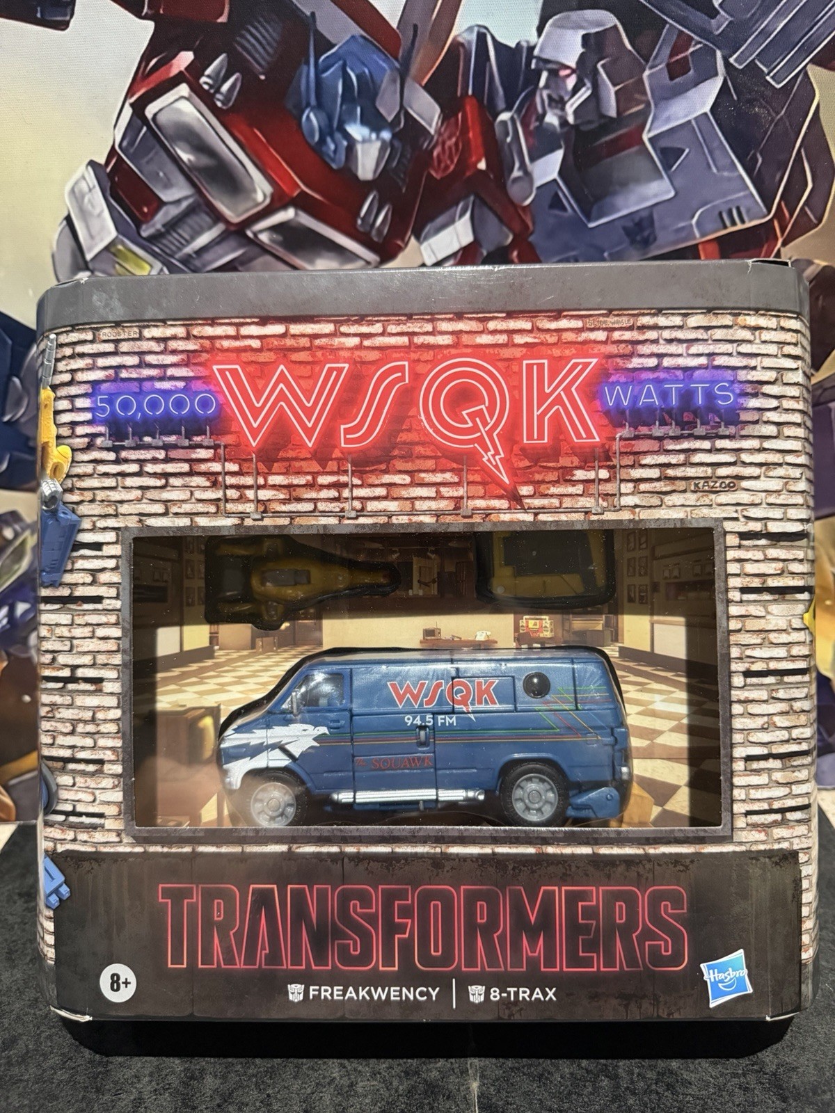 Hasbro Stranger Things x Transformers Freakwency & 8-Trax figure New + Bonus💥