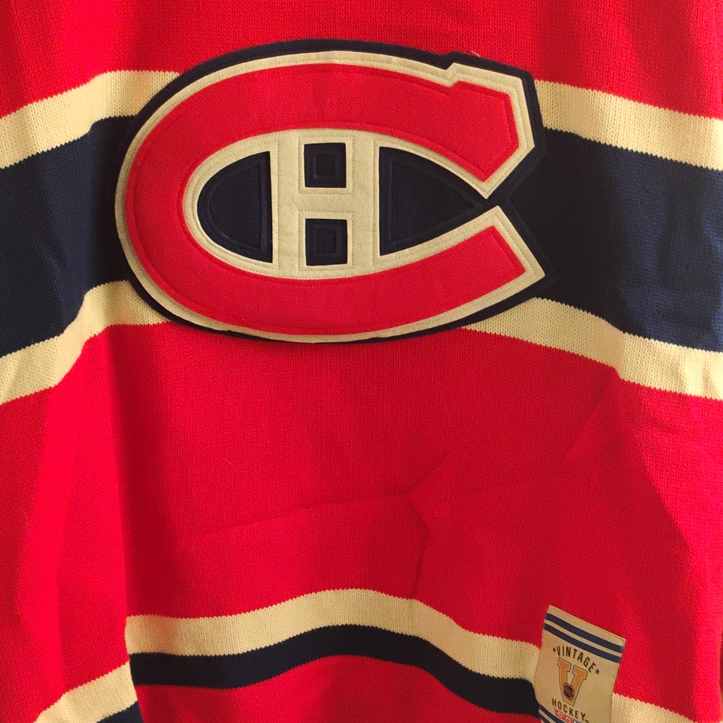 CCM NHL Montreal Canadiens Vintage Wool Hockey Jersey XL Red Blue White Licensed CCM NHL Montreal Canadiens Vintage Wool Hockey Jersey XL Red Blue White Licensed