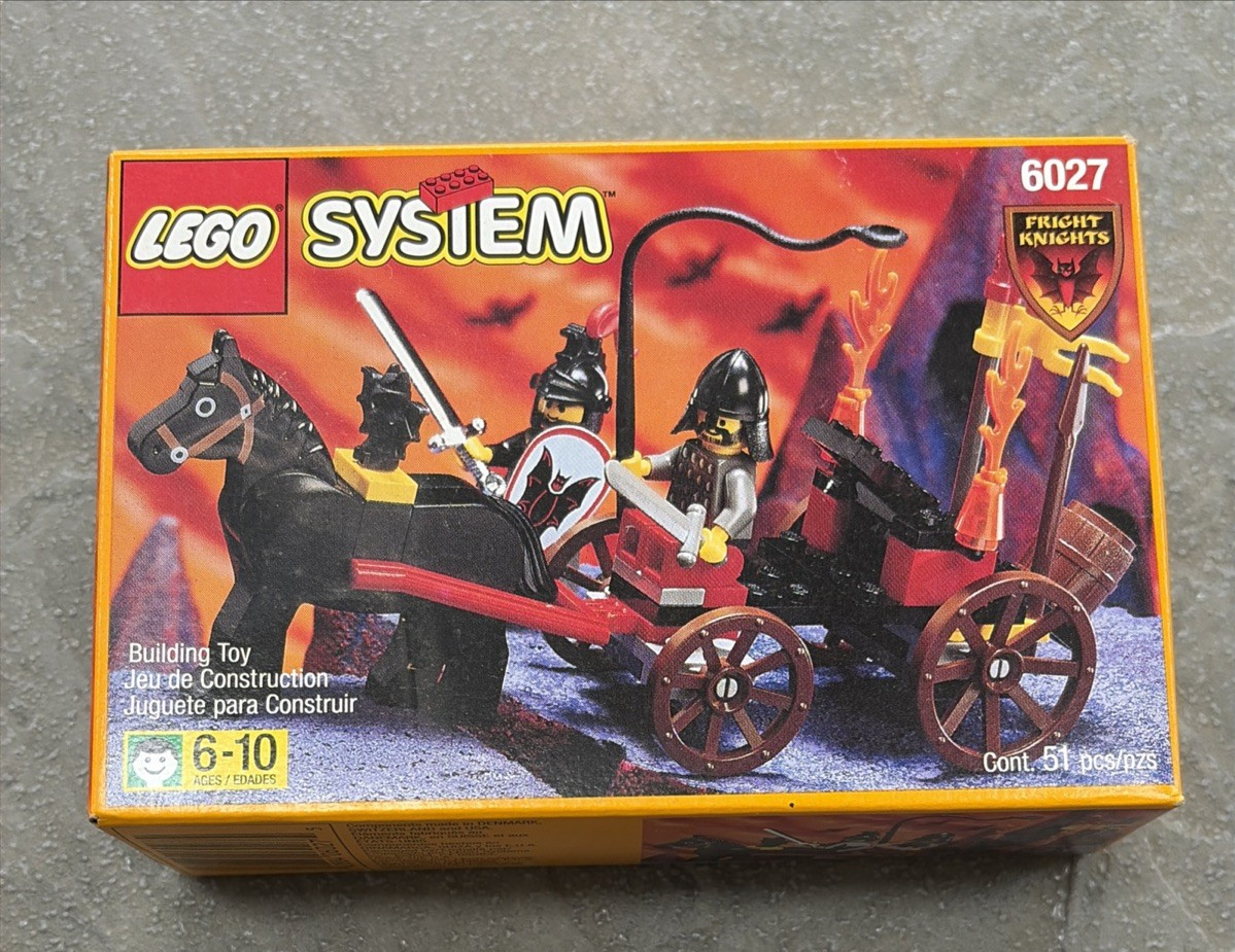 Vintage LEGO System #6027 Bat Lord's Catapult Fright Knights New Sealed Box 1997 Vintage LEGO System #6027 Bat Lord's Catapult Fright Knights New Sealed Box 1997