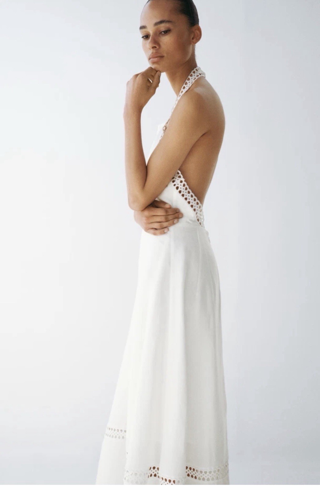 H&M Linen-Blend Halterneck Dress (Ivory) H&M Linen-Blend Halterneck Dress (Ivory)