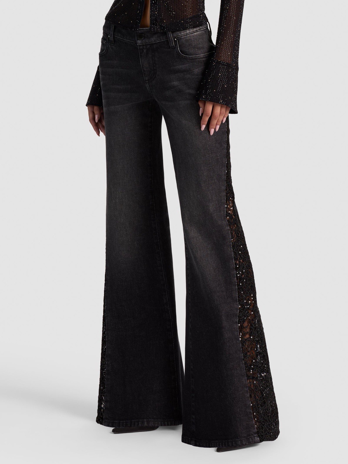 Alice Olivia SIRENA EMBELLISHED CUTOUT JEAN $ 595 Size 27