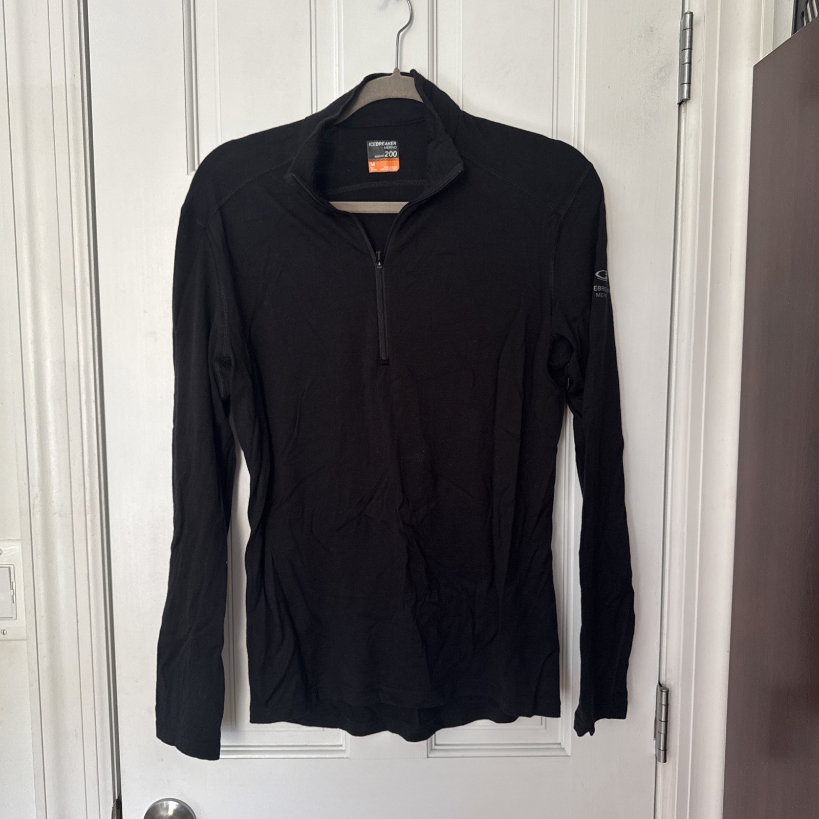Icebreaker Merino Bodyfit 200 Quarter Zip Base Layer Black Men\'s M Icebreaker Merino Bodyfit 200 Quarter Zip Base Layer Black Men\'s M