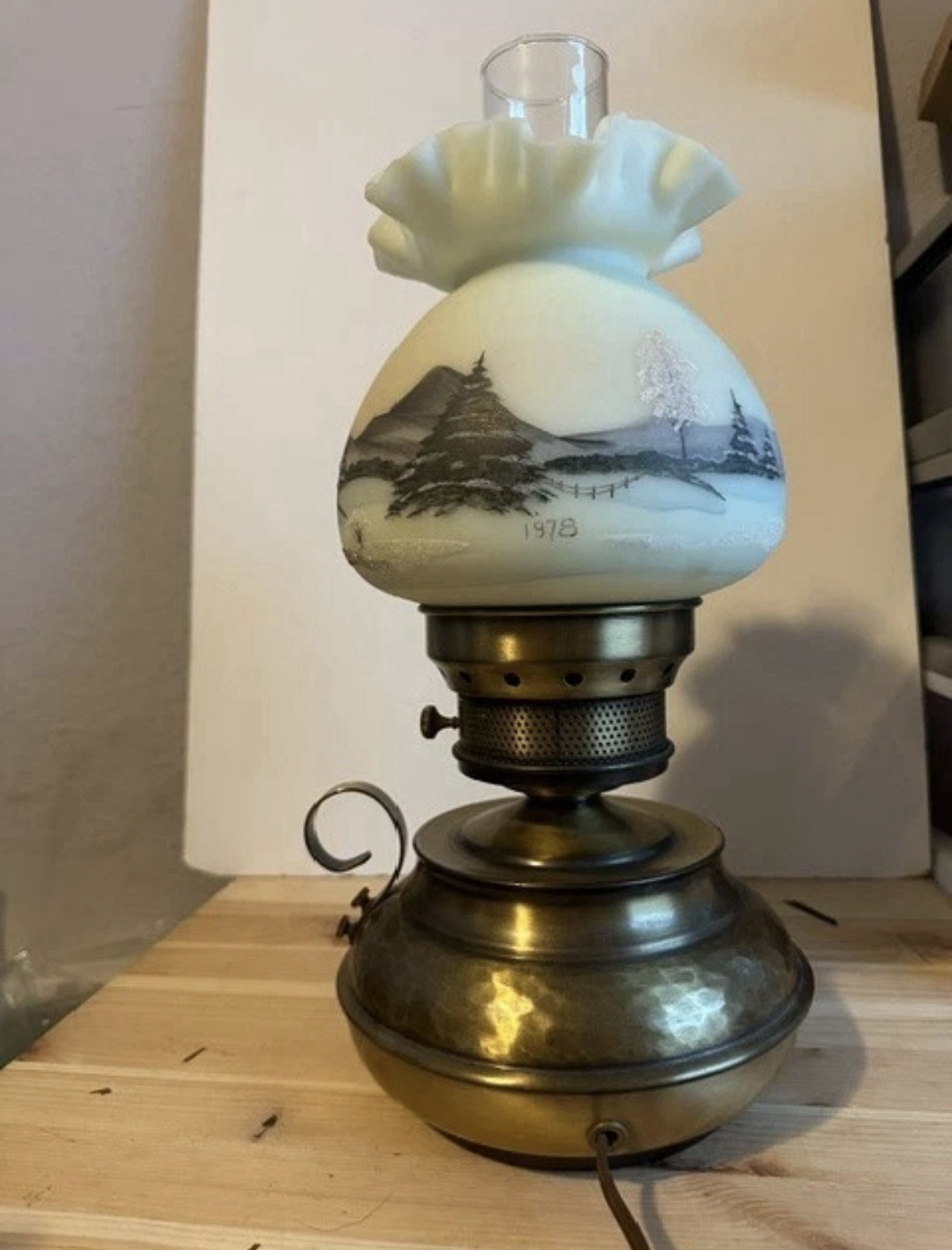 VTG - E. Thomas -Fenton Art Glass VTG - E. Thomas -Fenton Art Glass