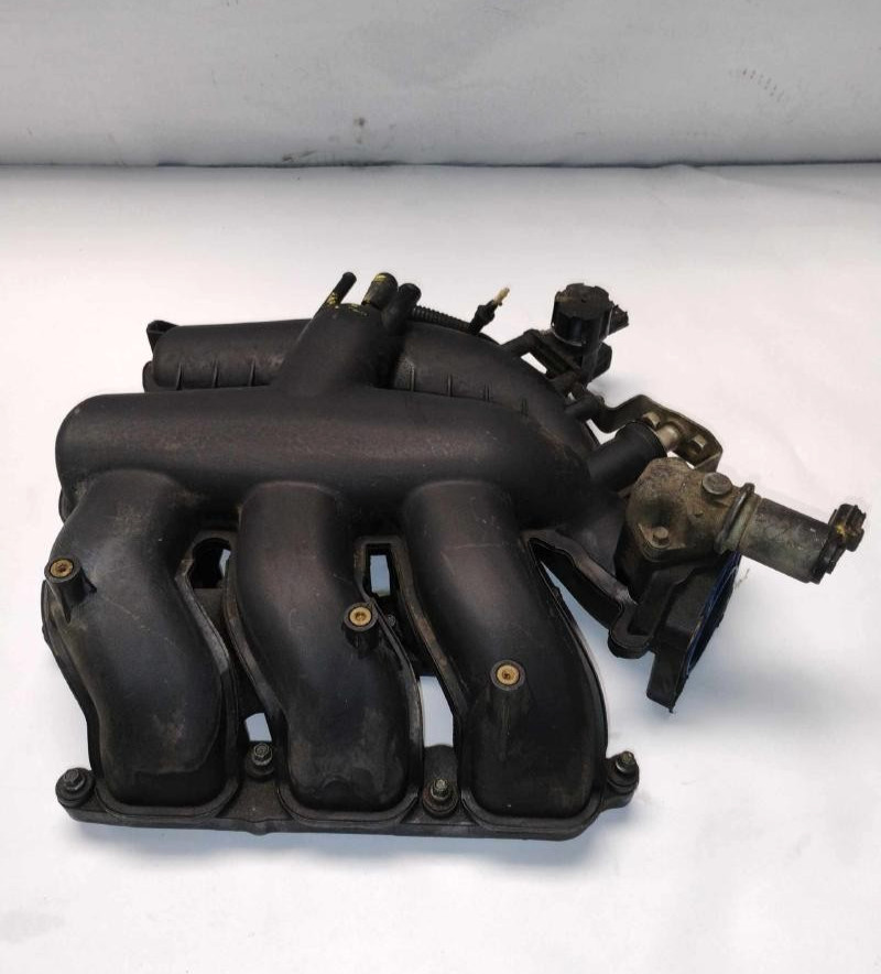 2001-2004 Ford Escape Upper Intake Manifold Assembly 3.0L OEM