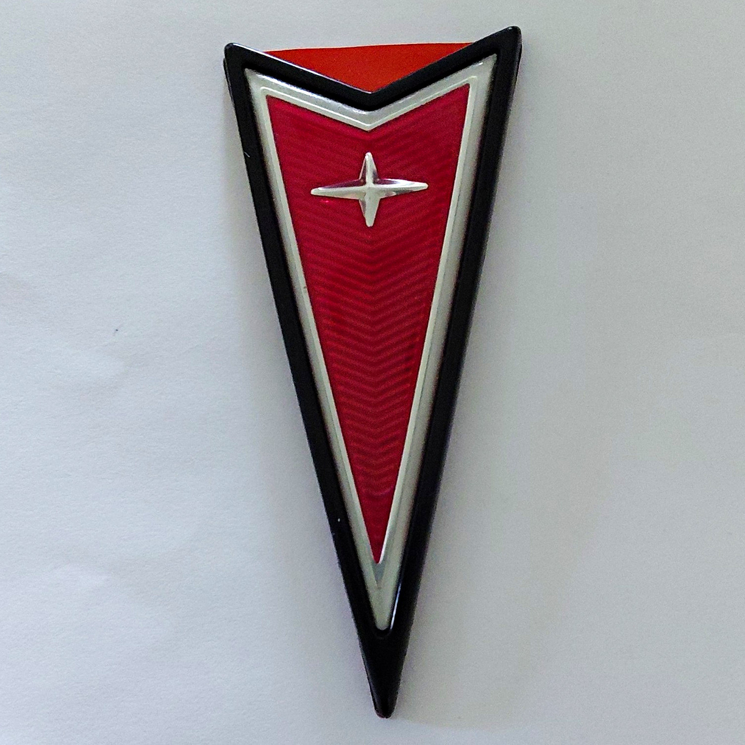 NOS Genuine GM 20696860 Pontiac Rear End Finish Panel Emblem Badge Logo OEM New NOS Genuine GM 20696860 Pontiac Rear End Finish Panel Emblem Badge Logo OEM New