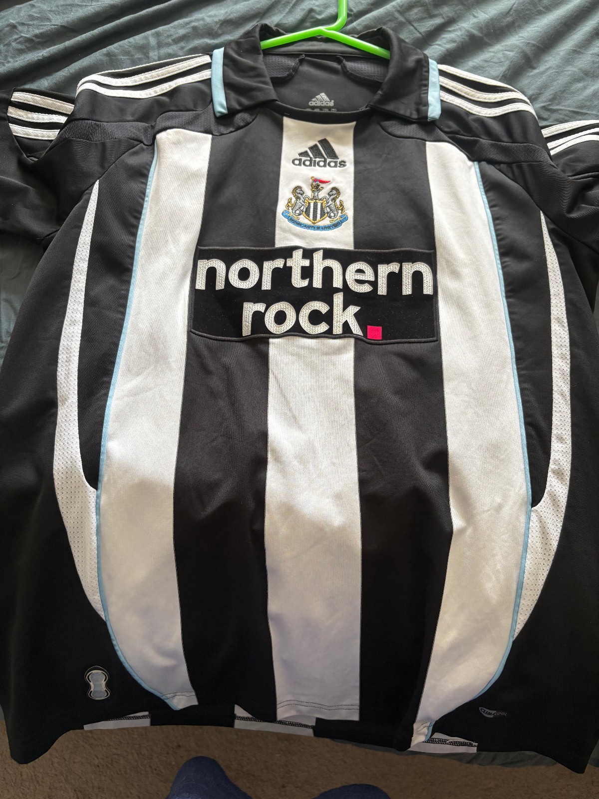 Newcastle United 2007/2008 Home ORIGINAL Adidas VTG Rare Soccer Jersey (M) Newcastle United 2007/2008 Home ORIGINAL Adidas VTG Rare Soccer Jersey (M)